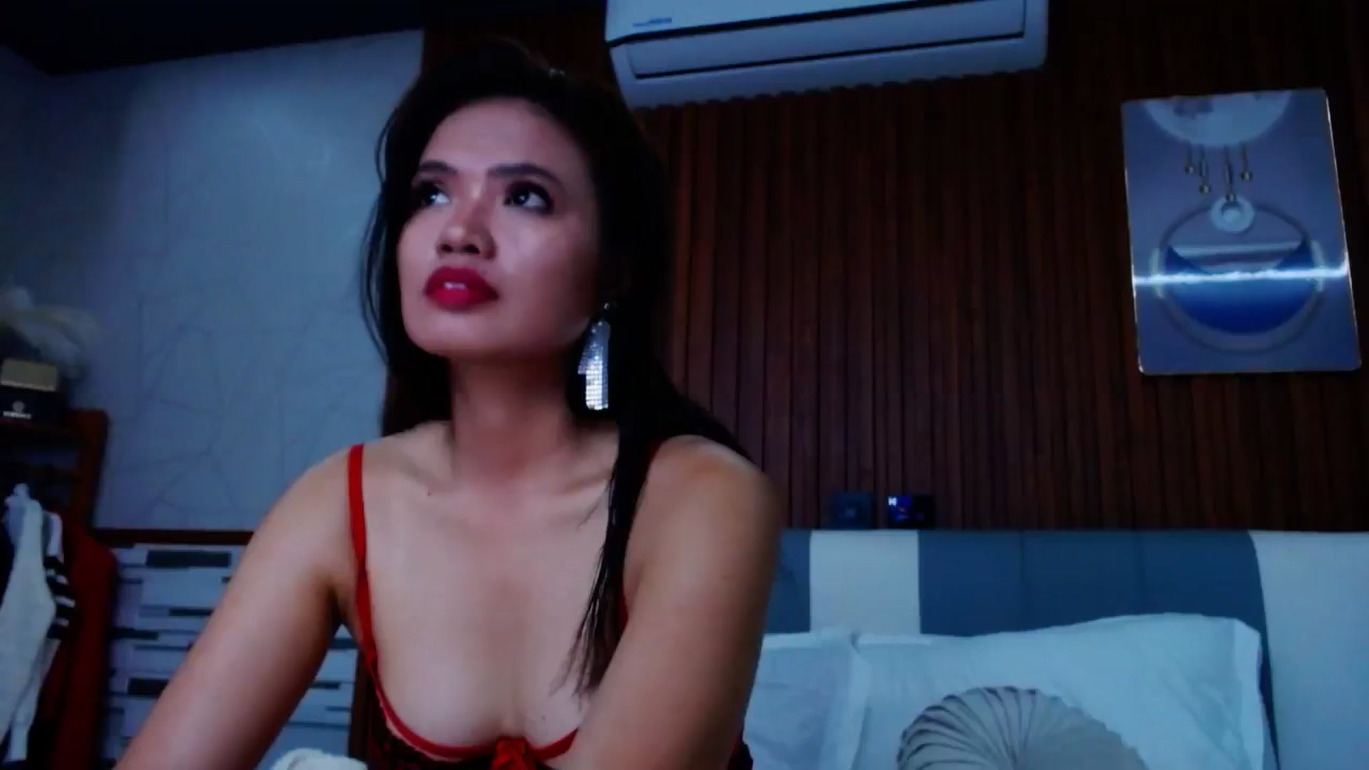 Gallery image thumbnail from SweetOne_4u's myfreecams stream on, 09/04/2024, 23:49 image 1 of 20
