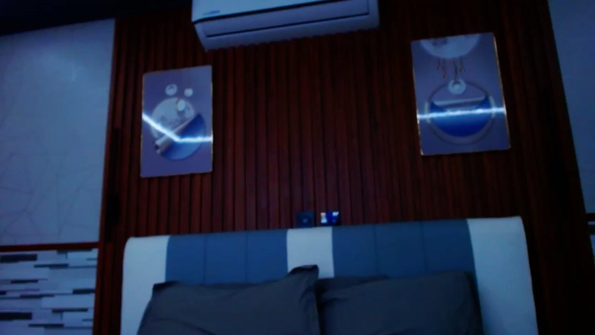 Gallery image thumbnail from SweetOne_4u's myfreecams stream on, 09/19/2024, 22:20 image 17 of 20
