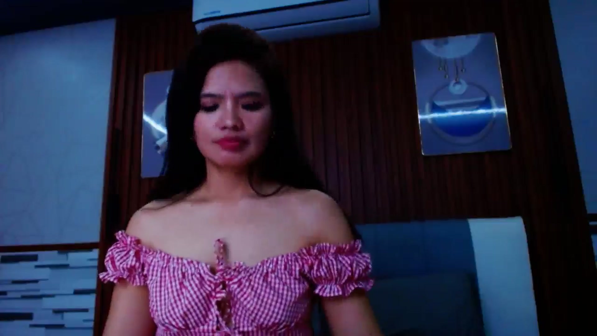 Gallery image thumbnail from SweetOne_4u's myfreecams stream on, 09/19/2024, 23:14 image 11 of 20