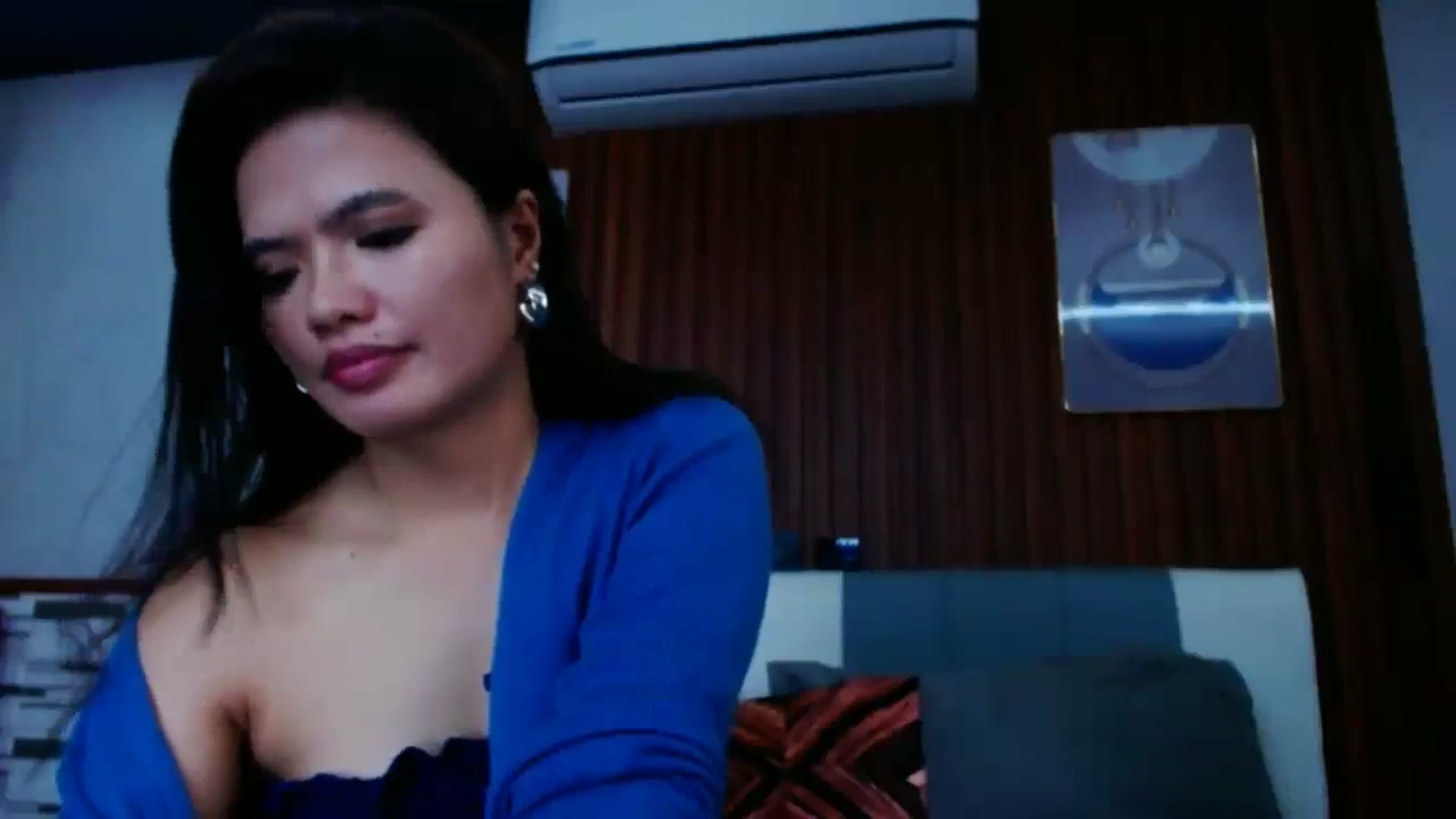 Gallery image thumbnail from SweetOne_4u's myfreecams stream on, 09/29/2024, 23:02 image 20 of 20