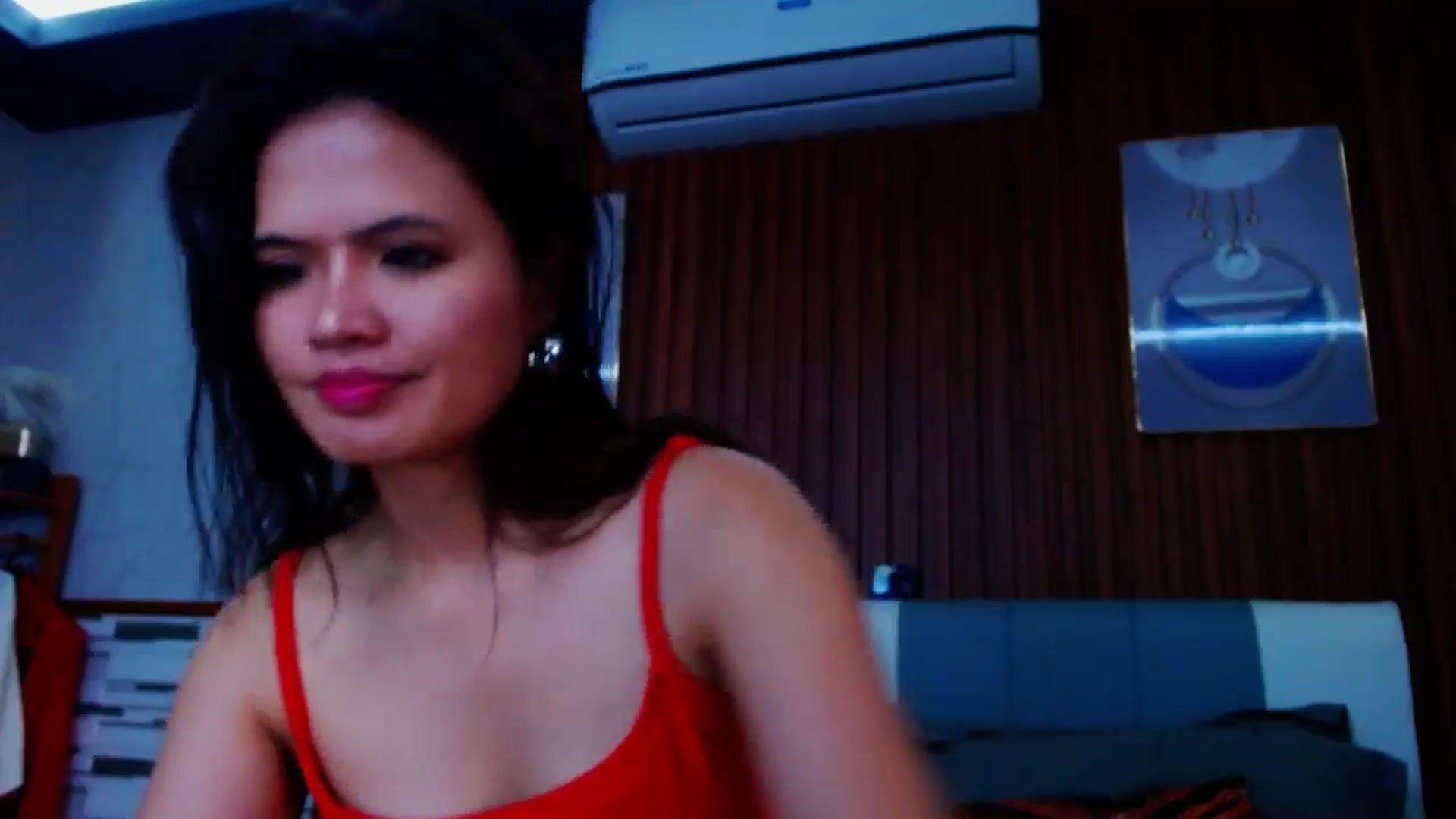 Gallery image thumbnail from SweetOne_4u's myfreecams stream on, 10/05/2024, 22:58 image 9 of 20