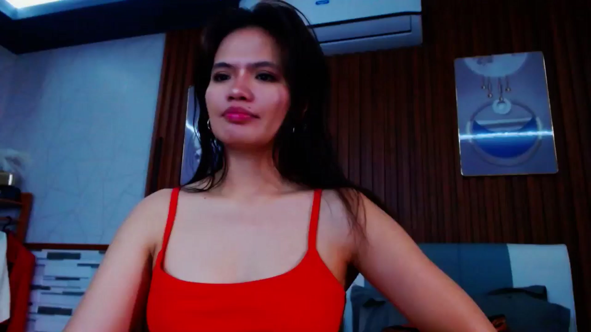Gallery image thumbnail from SweetOne_4u's myfreecams stream on, 10/05/2024, 22:58 image 18 of 20