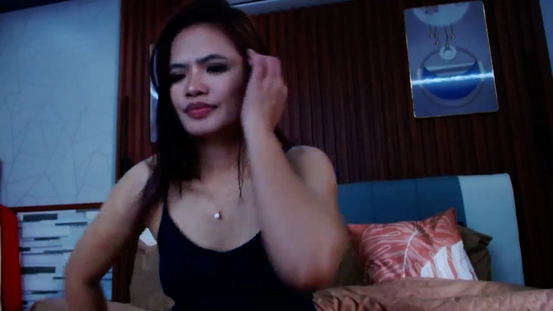 Gallery image thumbnail from SweetOne_4u's myfreecams stream on, 10/23/2024, 23:09 image 15 of 20
