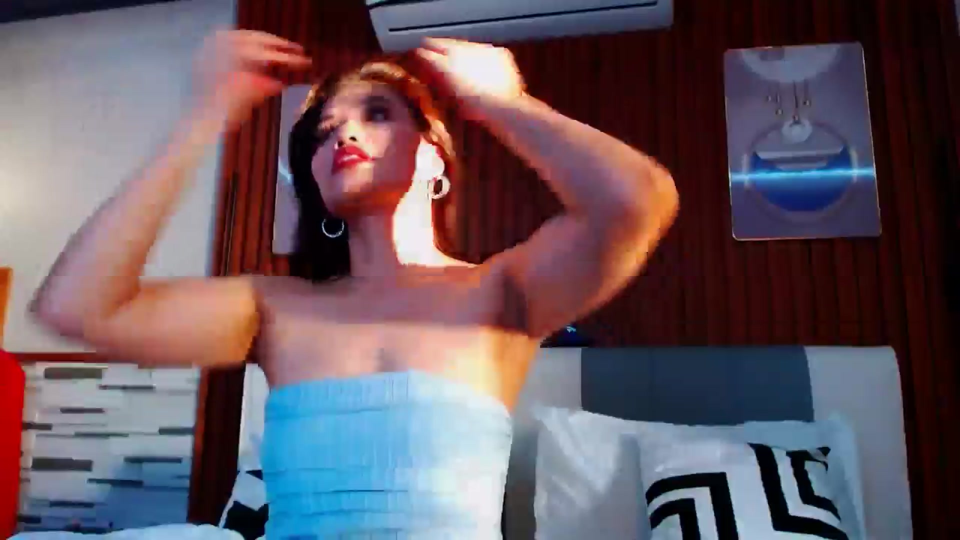 Gallery image thumbnail from SweetOne_4u's myfreecams stream on, 11/04/2024, 22:07 image 2 of 20