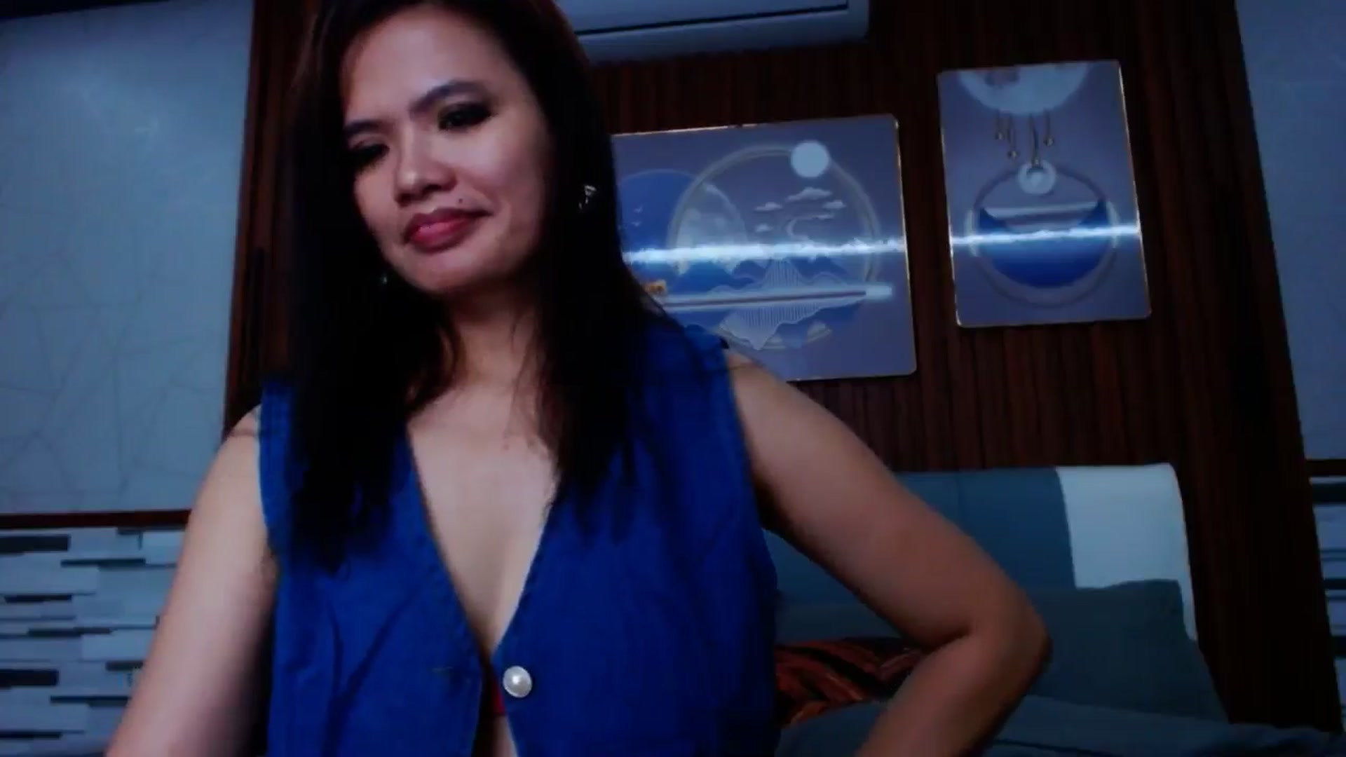 Gallery image thumbnail from SweetOne_4u's myfreecams stream on, 11/22/2024, 24:37 image 5 of 20