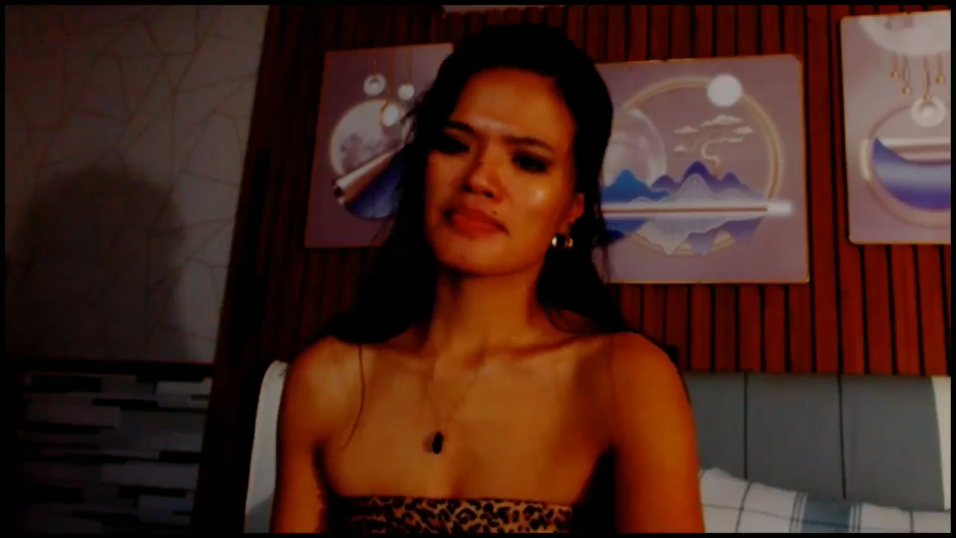 Gallery image thumbnail from SweetOne_4u's myfreecams stream on, 04/27/2025, 02:41 image 5 of 20