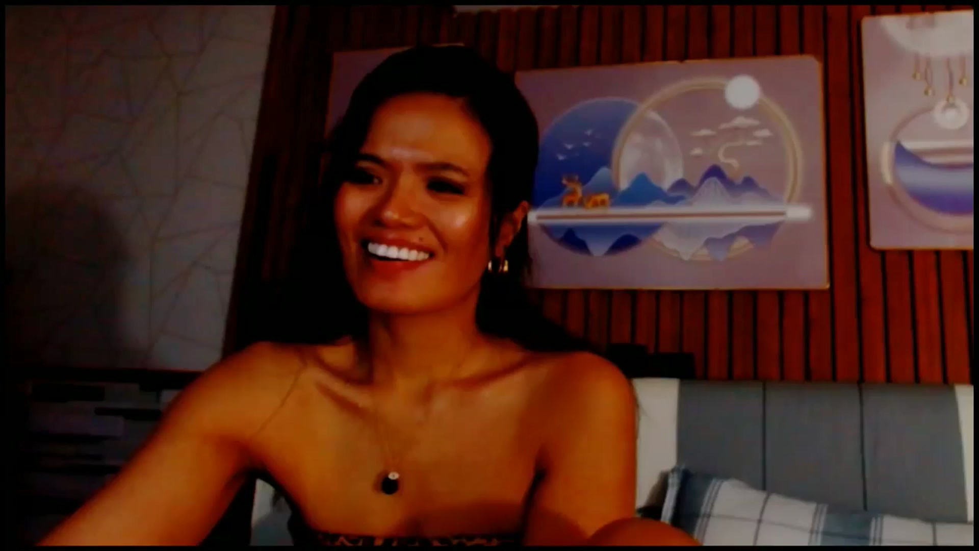 Gallery image thumbnail from SweetOne_4u's myfreecams stream on, 04/27/2025, 02:41 image 8 of 20