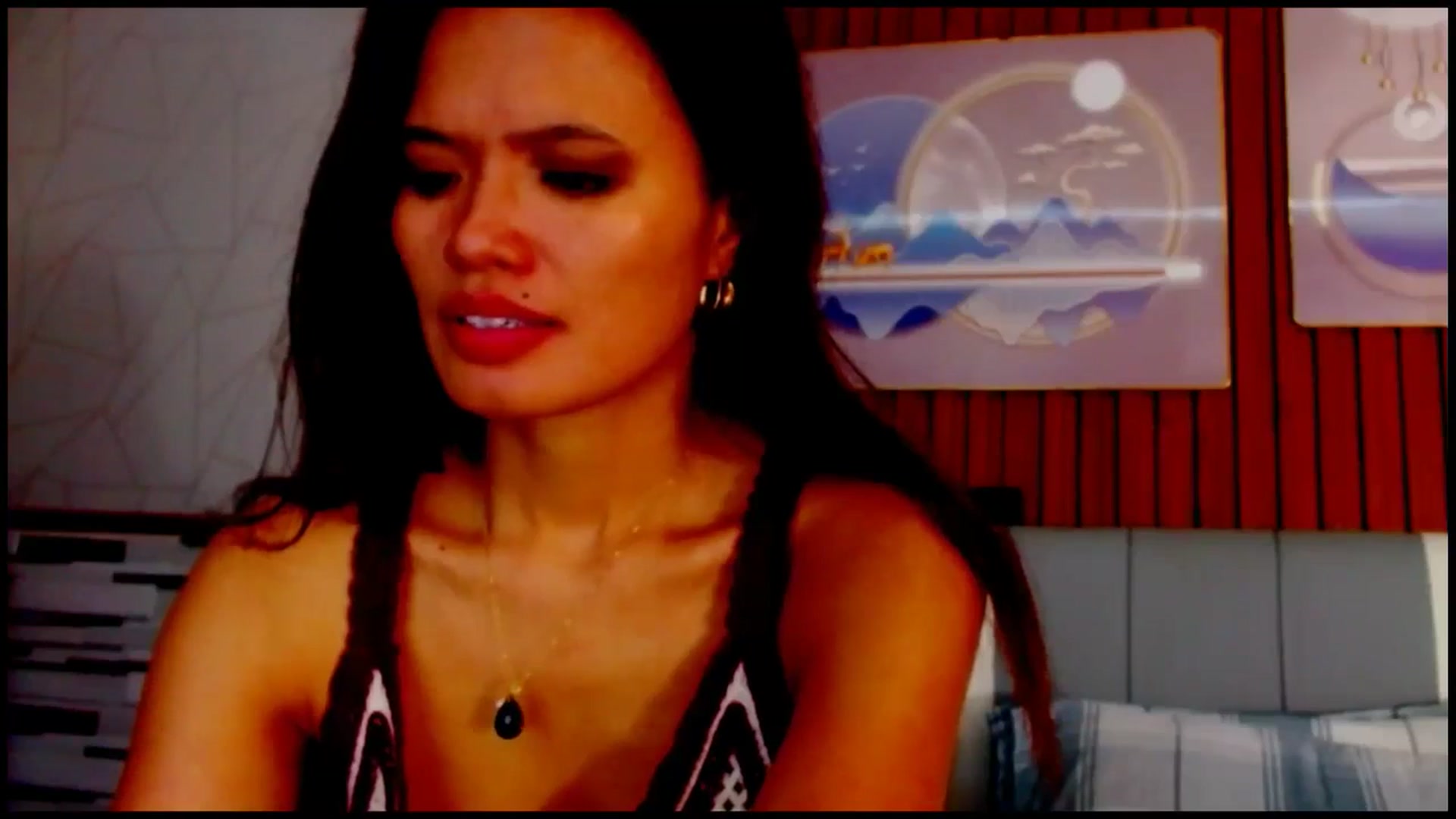Gallery image thumbnail from SweetOne_4u's myfreecams stream on, 04/28/2025, 24:48 image 9 of 20