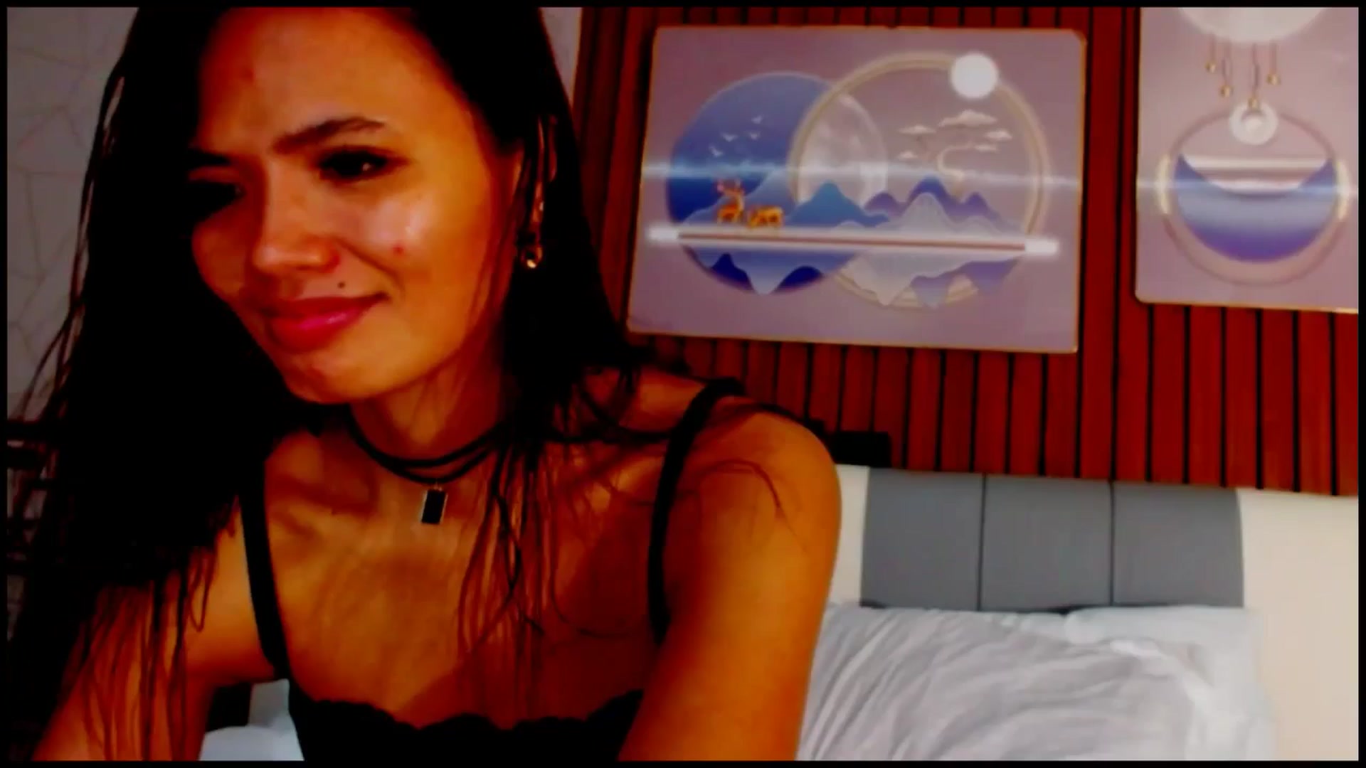 Gallery image thumbnail from SweetOne_4u's myfreecams stream on, 05/07/2025, 01:40 image 3 of 20