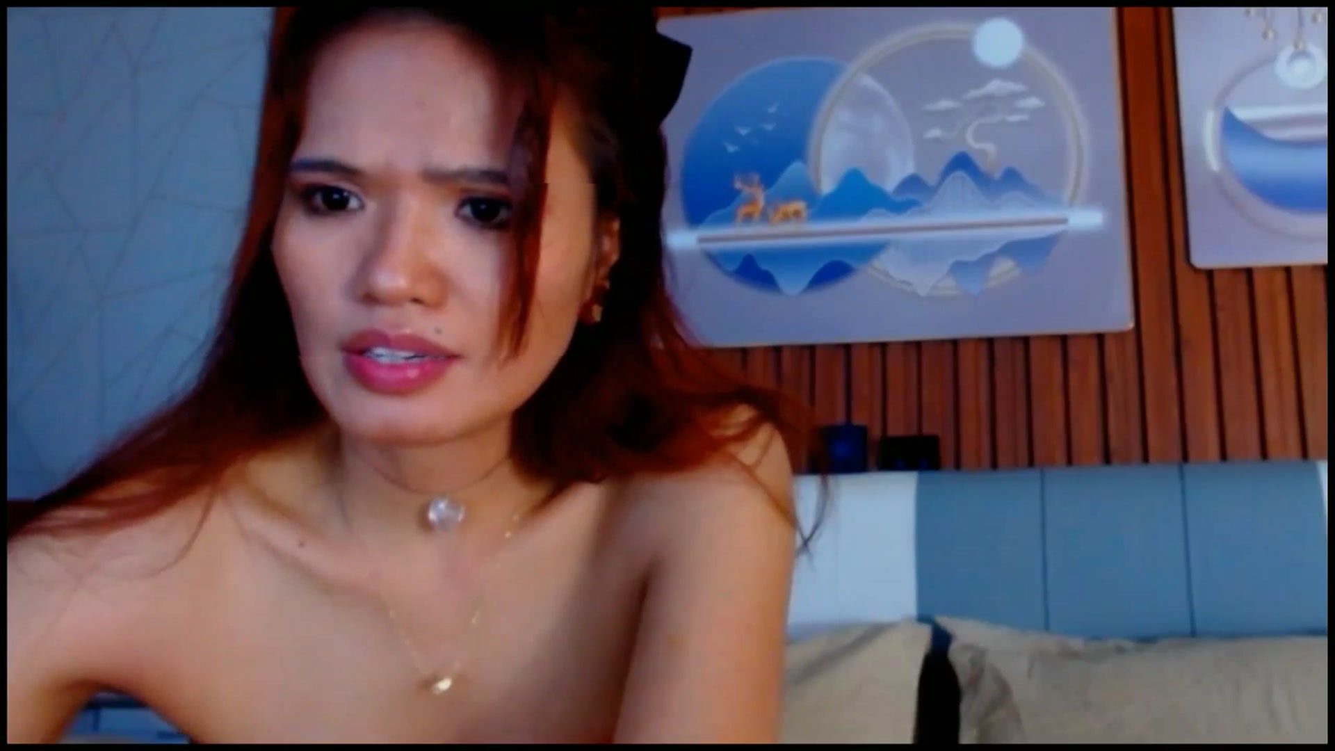 Gallery image thumbnail from SweetOne_4u's myfreecams stream on, 06/10/2025, 02:25 image 3 of 20
