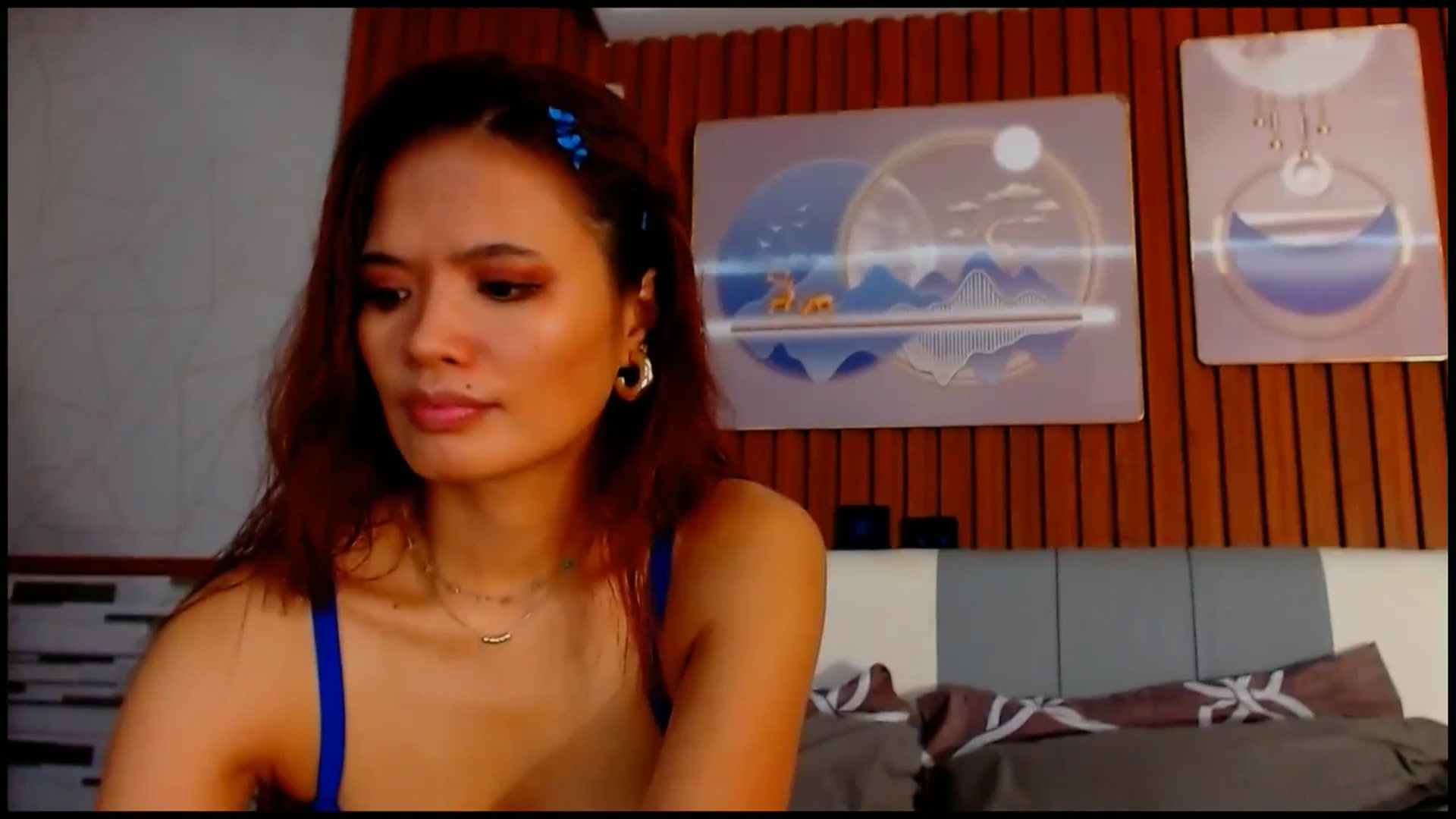 Gallery image thumbnail from SweetOne_4u's myfreecams stream on, 06/18/2025, 02:31 image 2 of 20