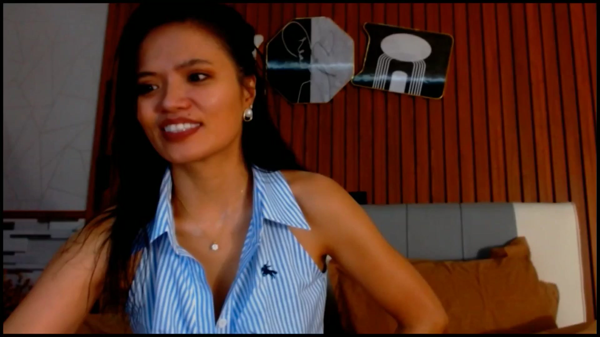 Gallery image thumbnail from SweetOne_4u's myfreecams stream on, 07/11/2025, 01:30 image 1 of 20