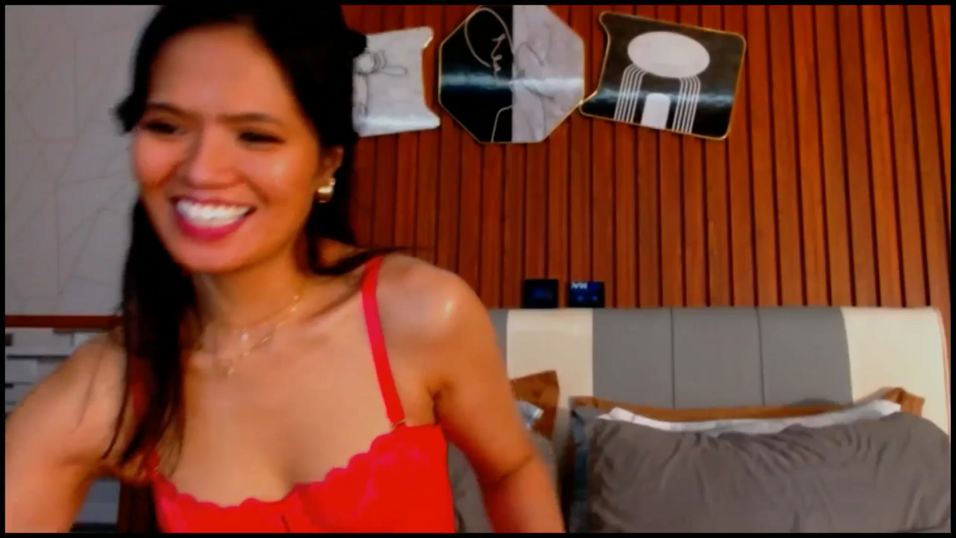 Gallery image thumbnail from SweetOne_4u's myfreecams stream on, 09/27/2025, 03:20 image 5 of 20