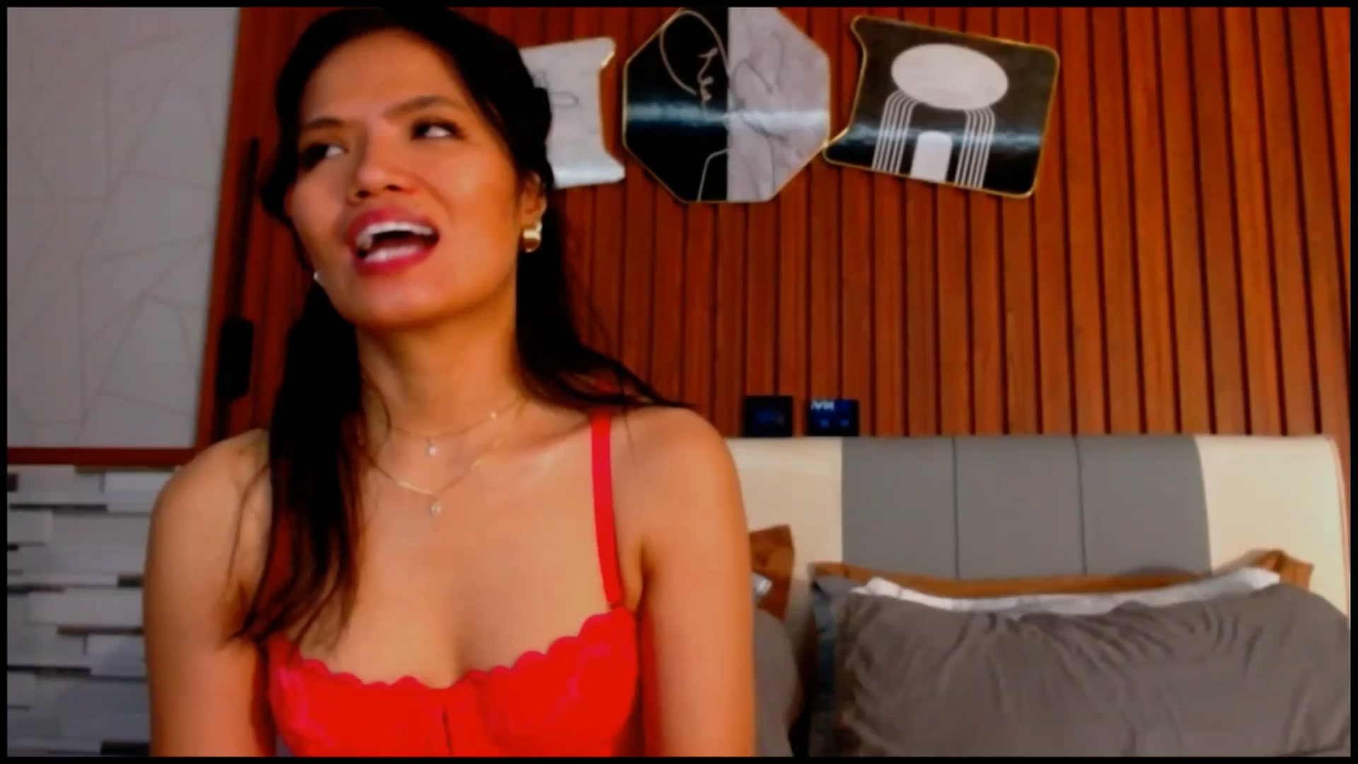 Gallery image thumbnail from SweetOne_4u's myfreecams stream on, 09/27/2025, 03:20 image 2 of 20