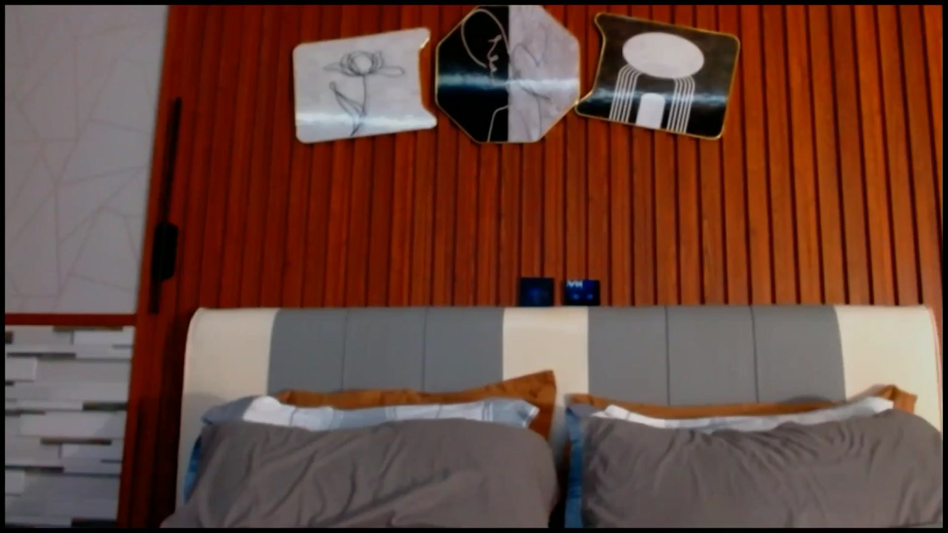 Gallery image thumbnail from SweetOne_4u's myfreecams stream on, 09/27/2025, 03:20 image 8 of 20
