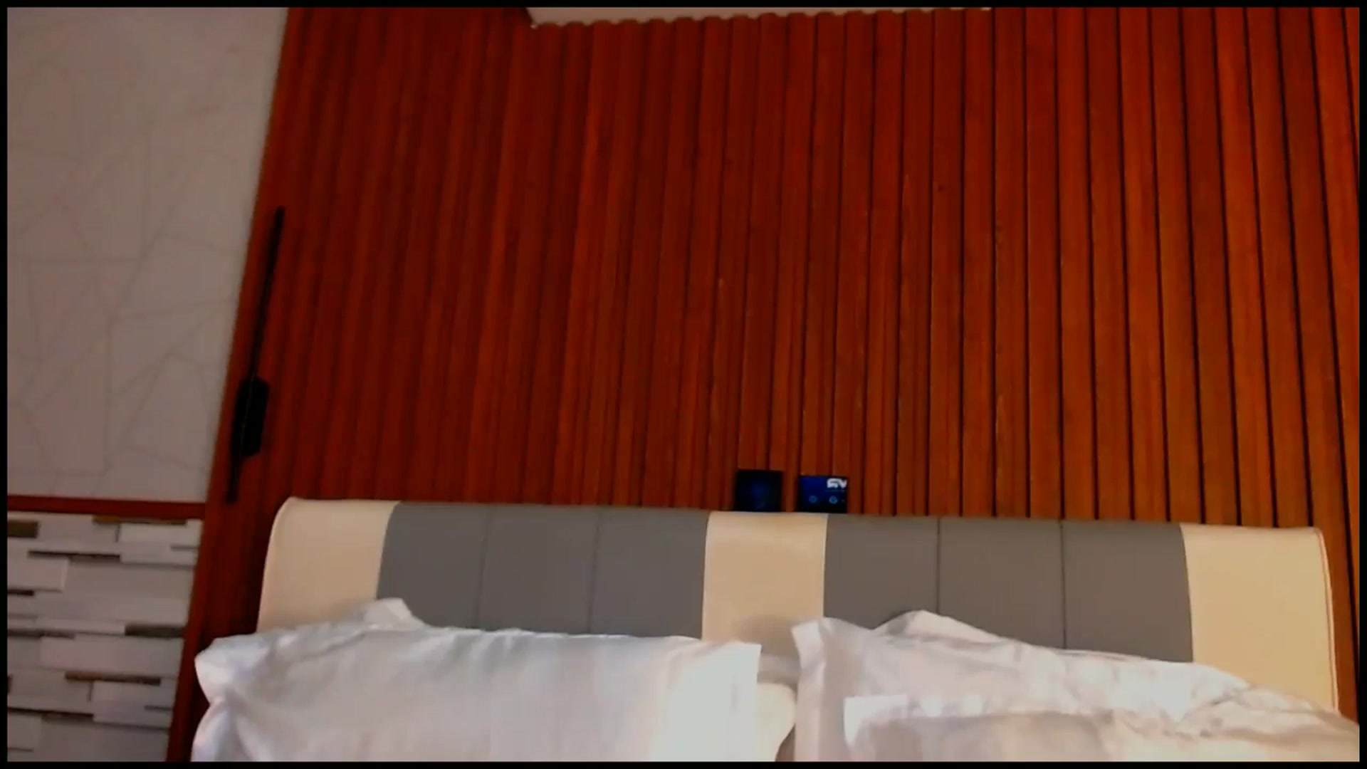 Gallery image thumbnail from SweetOne_4u's myfreecams stream on, 11/13/2025, 04:02 image 2 of 20