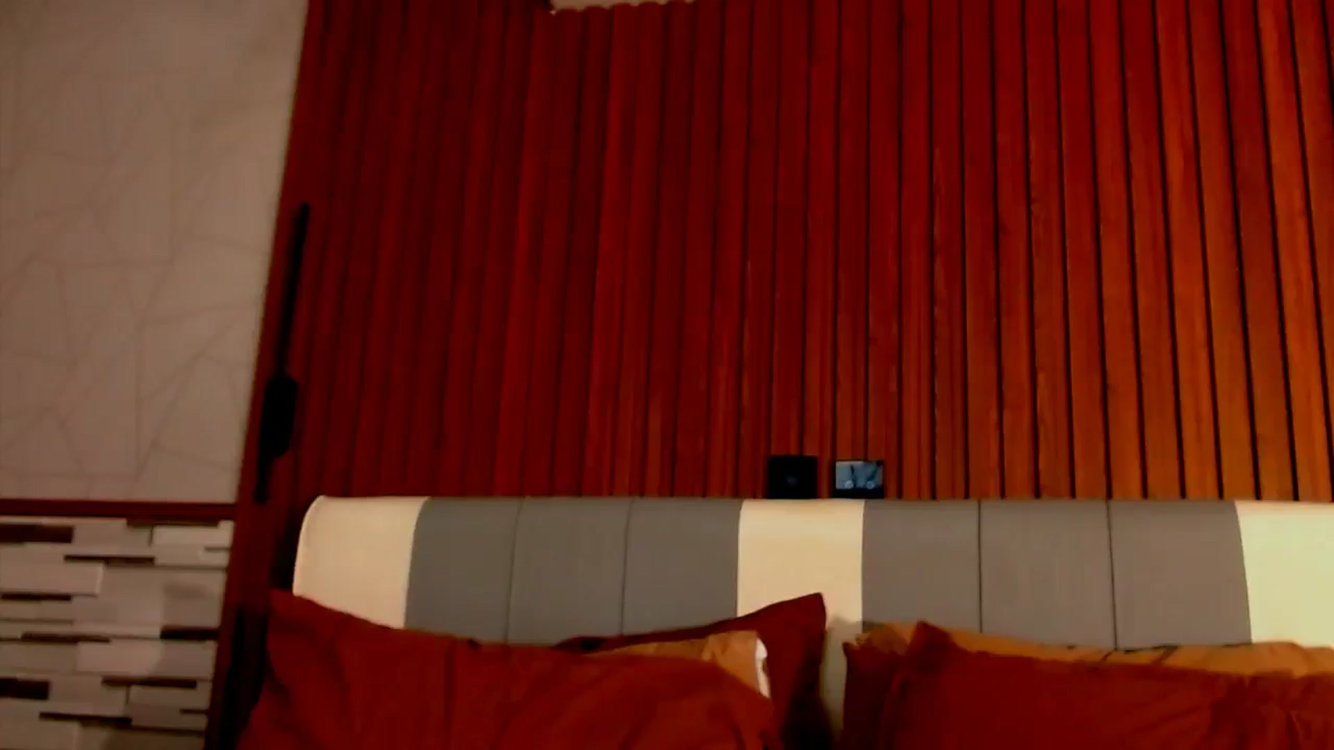 Gallery image thumbnail from SweetOne_4u's myfreecams stream on, 02/04/2026, 02:29 image 20 of 20