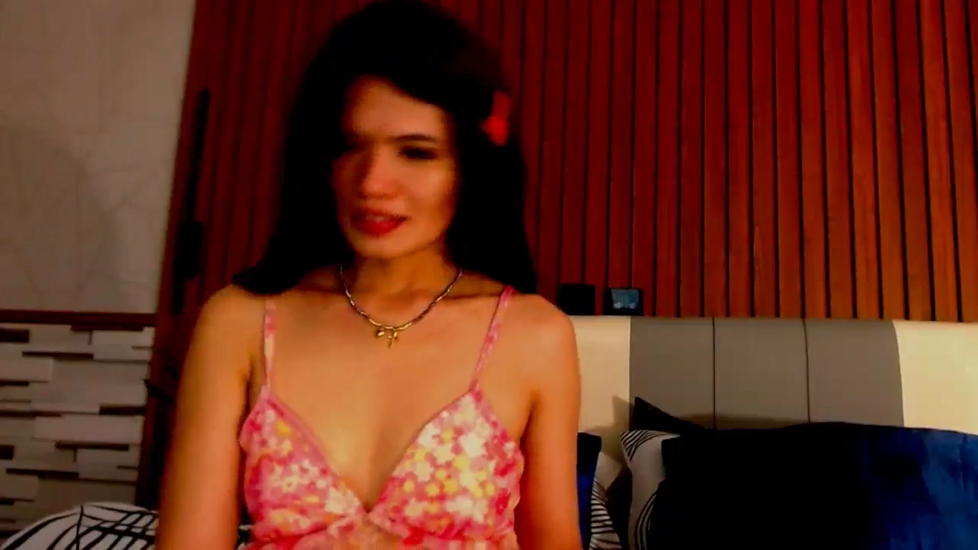 Gallery image thumbnail from SweetOne_4u's myfreecams stream on, 02/16/2026, 04:22 image 3 of 20