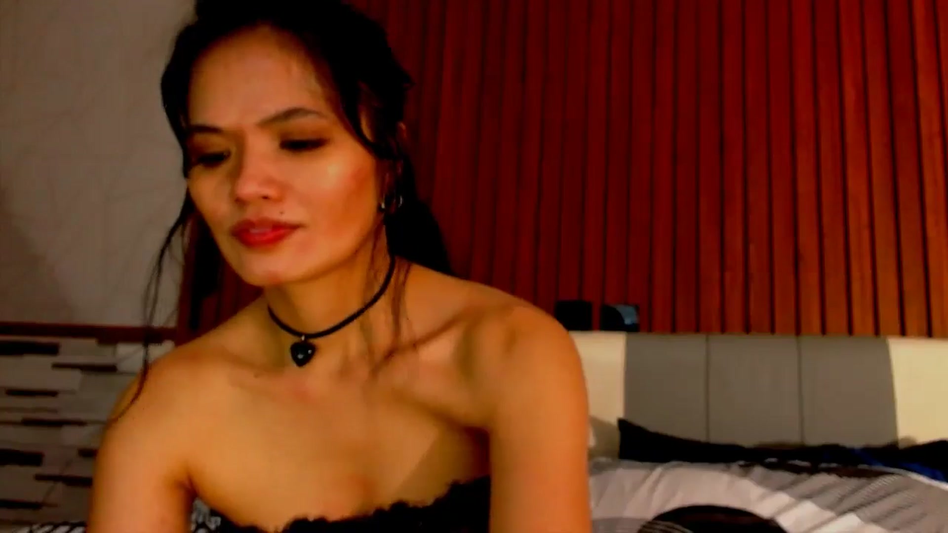 Gallery image thumbnail from SweetOne_4u's myfreecams stream on, 02/17/2026, 03:51 image 5 of 20