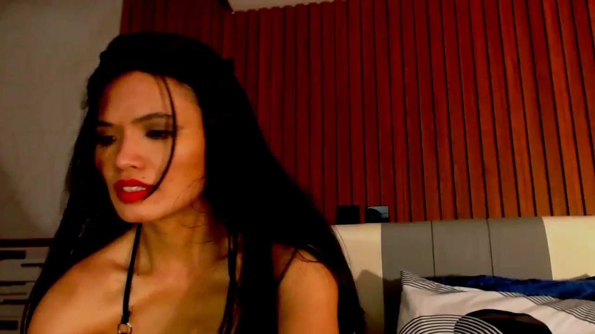Gallery image thumbnail from SweetOne_4u's myfreecams stream on, 02/22/2026, 02:51 image 4 of 20