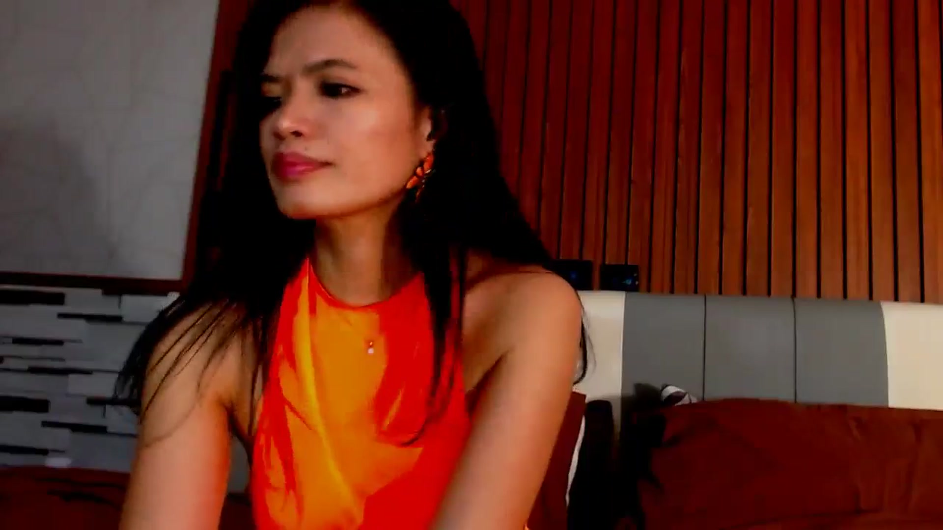 Gallery image thumbnail from SweetOne_4u's myfreecams stream on, 04/23/2026, 03:21 image 6 of 20