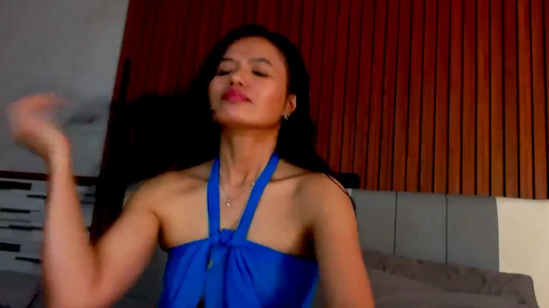 Gallery image thumbnail from SweetOne_4u's myfreecams stream on, 05/10/2026, 04:01 image 3 of 20