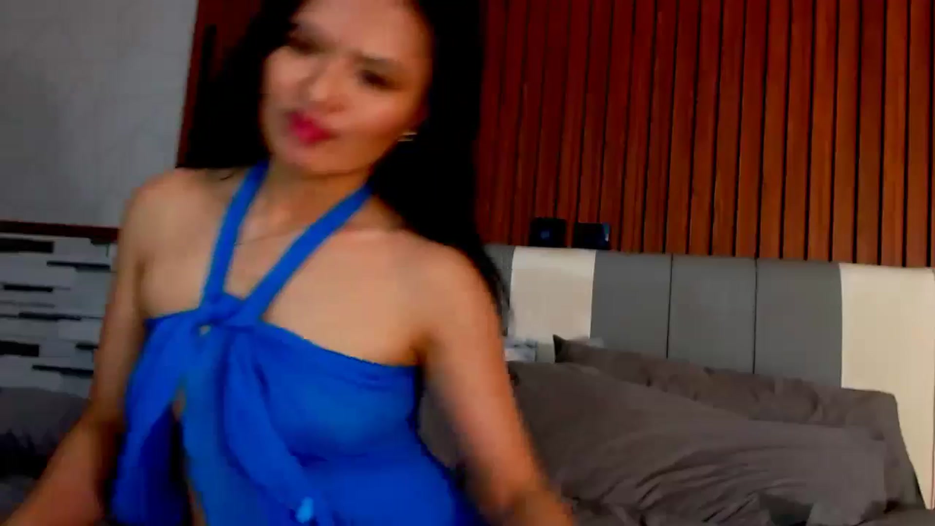 Gallery image thumbnail from SweetOne_4u's myfreecams stream on, 05/10/2026, 04:01 image 9 of 20