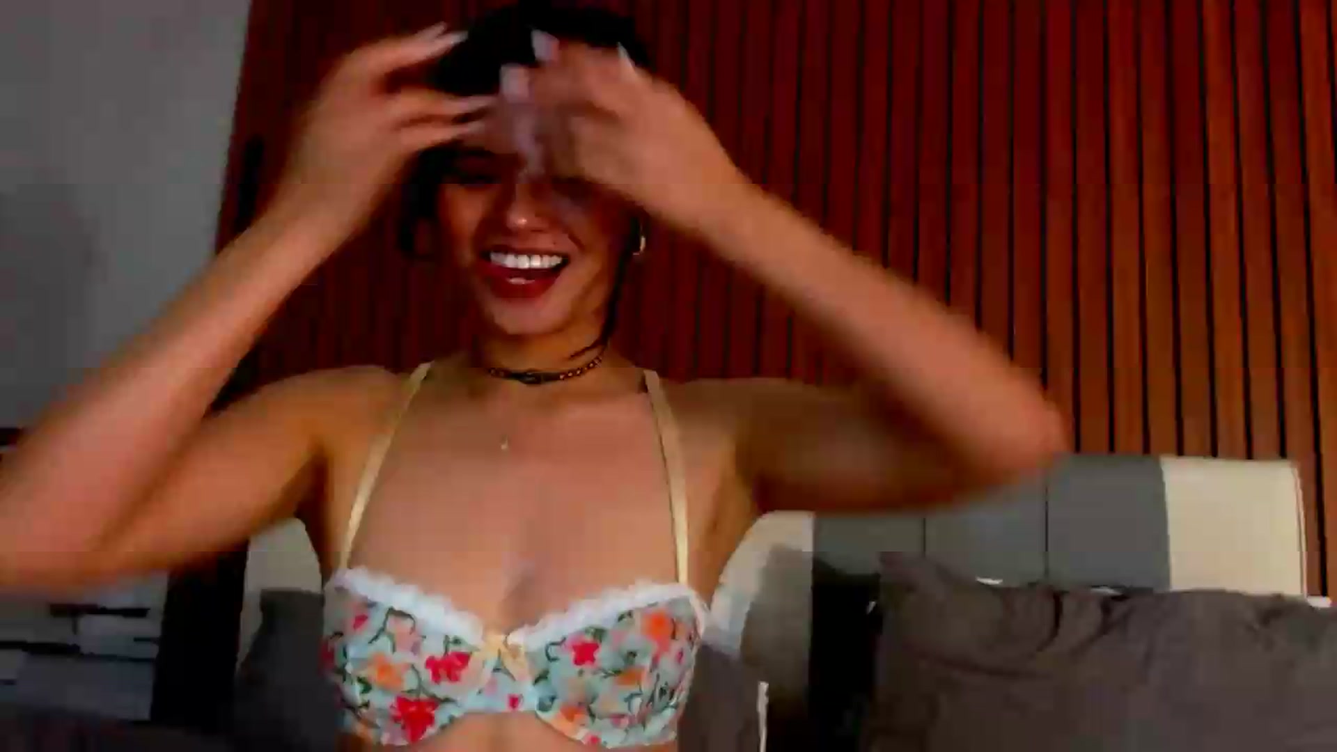 Gallery image thumbnail from SweetOne_4u's myfreecams stream on, 05/14/2026, 04:16 image 1 of 20