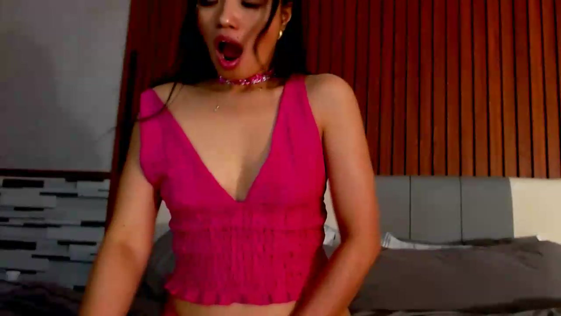 Gallery image thumbnail from SweetOne_4u's myfreecams stream on, 05/29/2026, 03:28 image 4 of 20