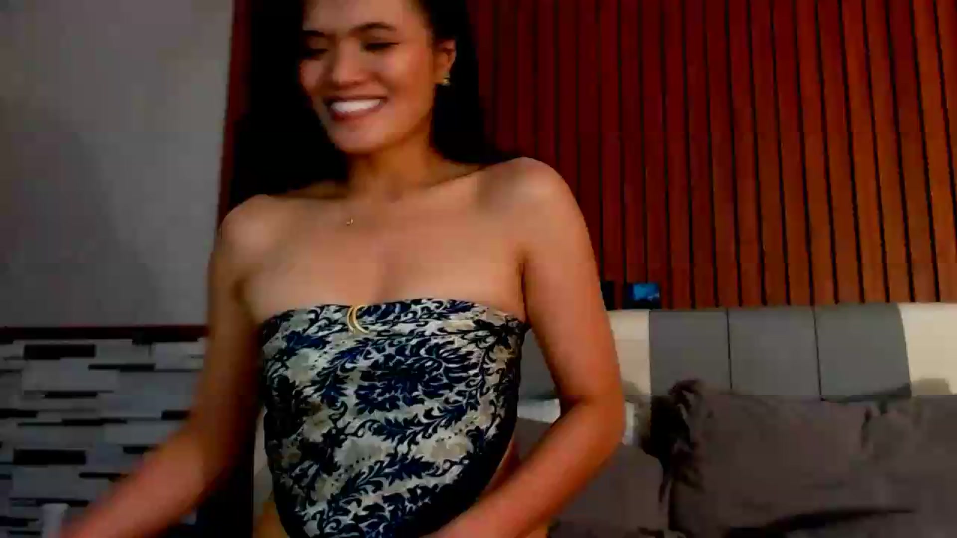 Gallery image thumbnail from SweetOne_4u's myfreecams stream on, 05/30/2026, 04:04 image 3 of 20