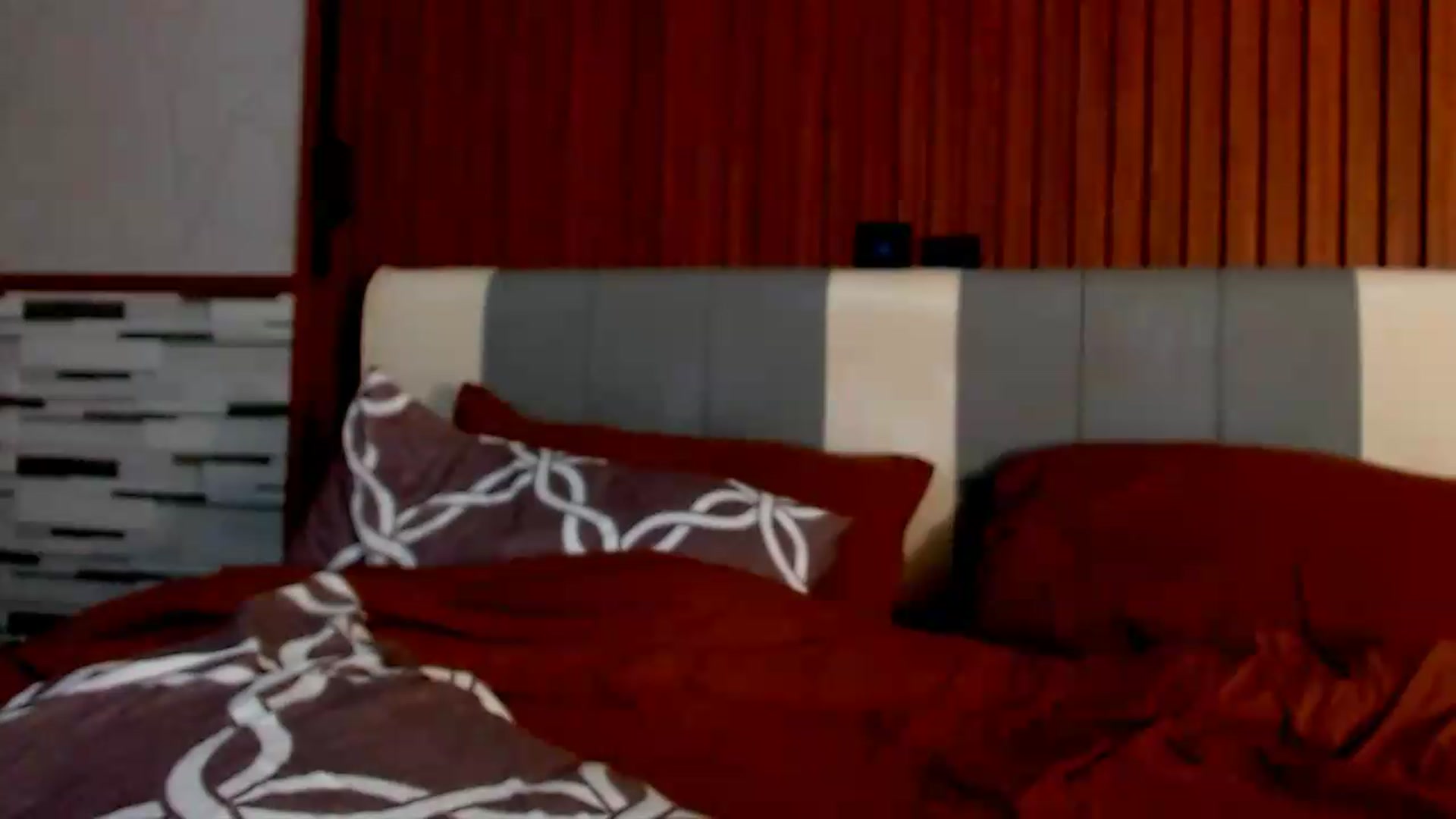 Gallery image thumbnail from SweetOne_4u's myfreecams stream on, 07/27/2026, 03:38 image 13 of 20