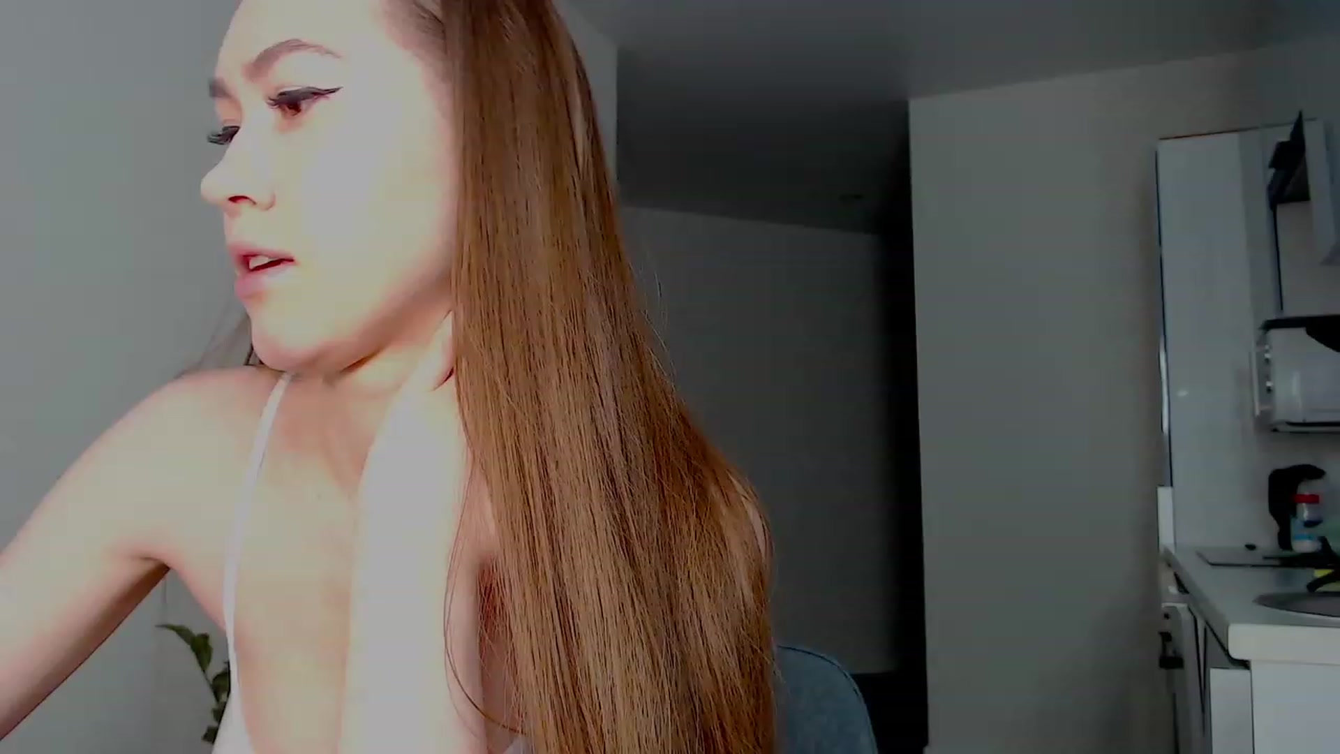 Gallery image thumbnail from SweetPulse's myfreecams stream on, 12/18/2022, 21:07 image 1 of 20