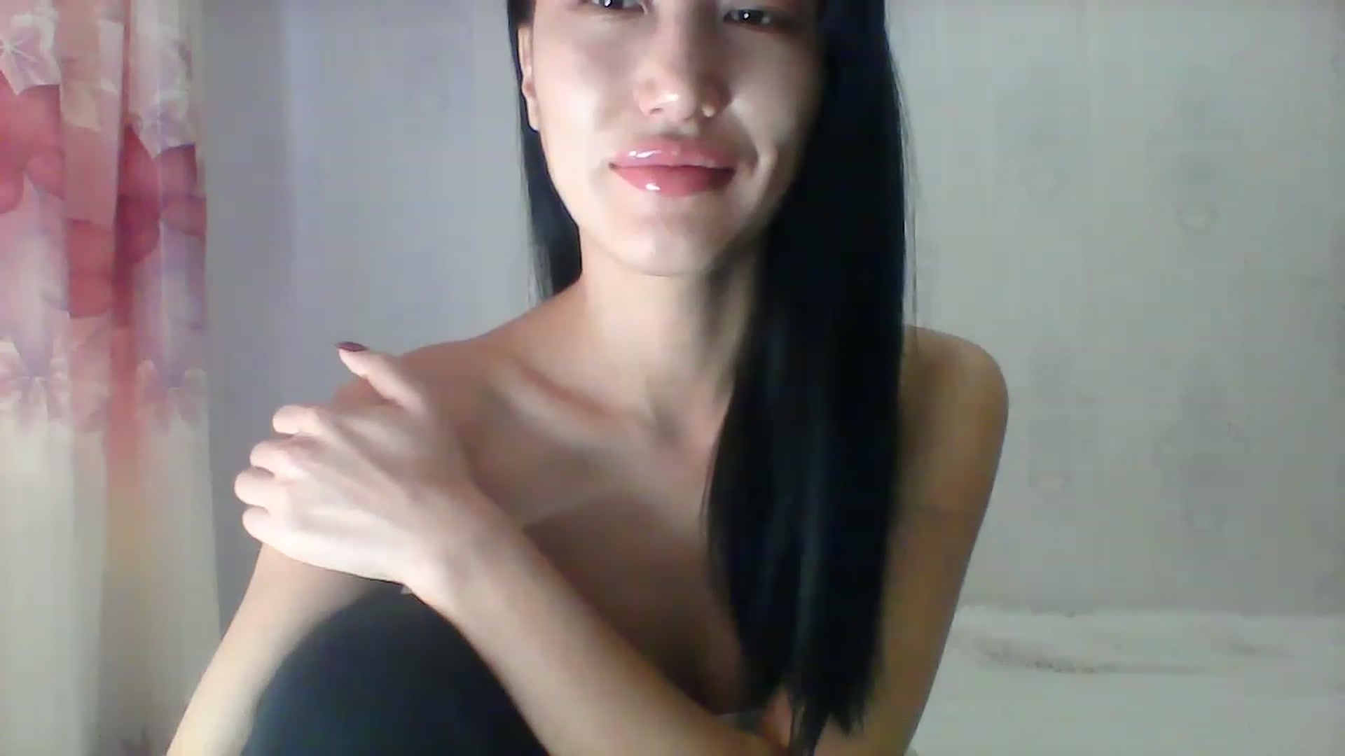Gallery image thumbnail from SweetRo0mance's myfreecams stream on, 12/09/2022, 04:56 image 1 of 20