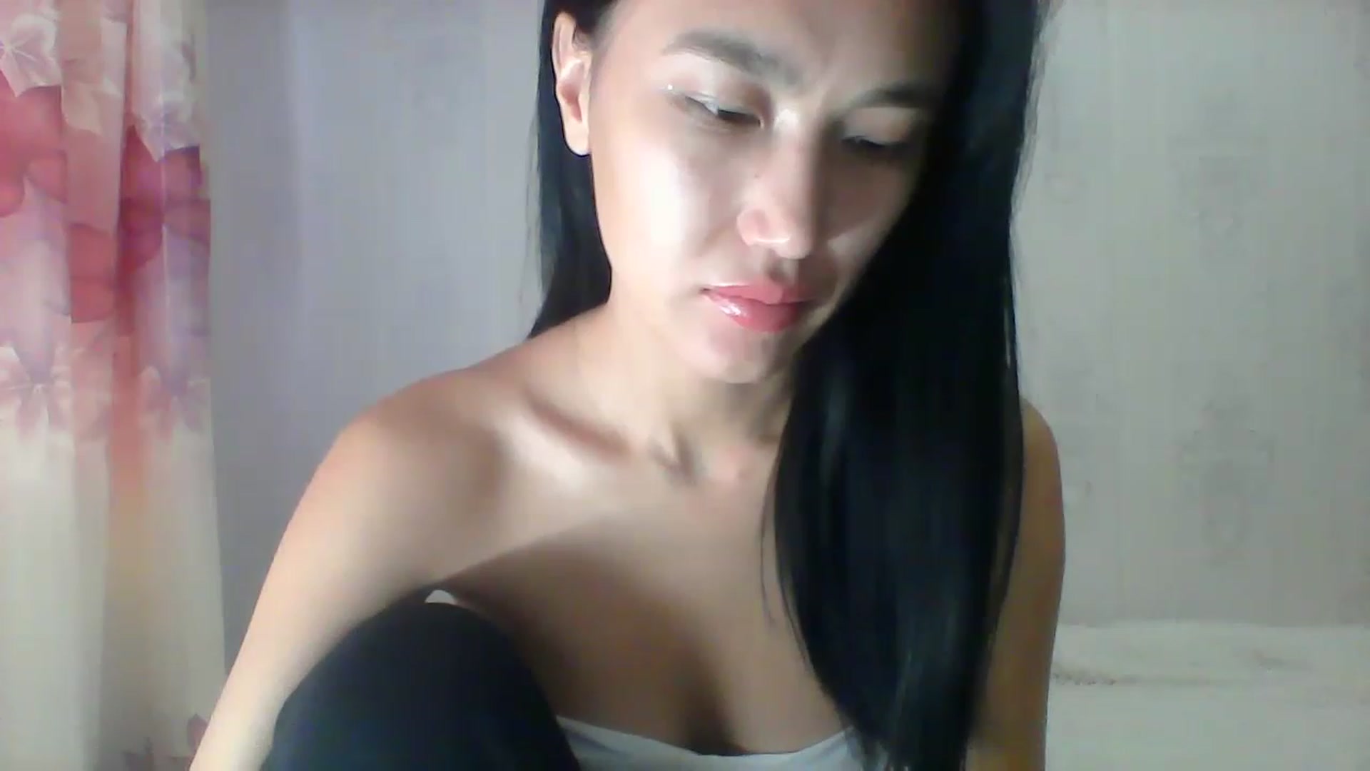 Gallery image thumbnail from SweetRo0mance's myfreecams stream on, 12/09/2022, 04:56 image 3 of 20