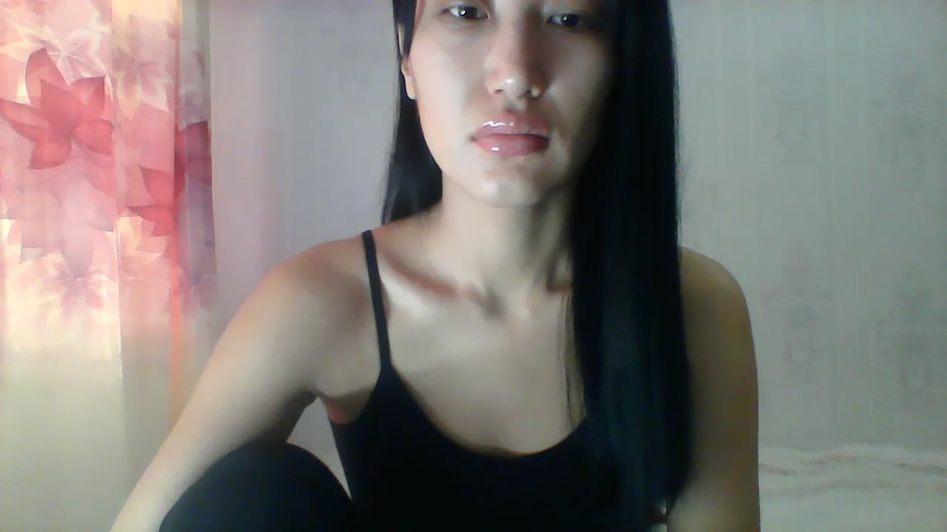 Gallery image thumbnail from SweetRo0mance's myfreecams stream on, 12/13/2022, 04:25 image 7 of 20