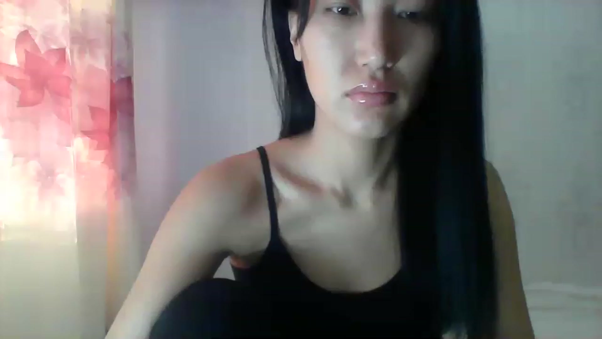 Gallery image thumbnail from SweetRo0mance's myfreecams stream on, 12/13/2022, 04:25 image 18 of 20