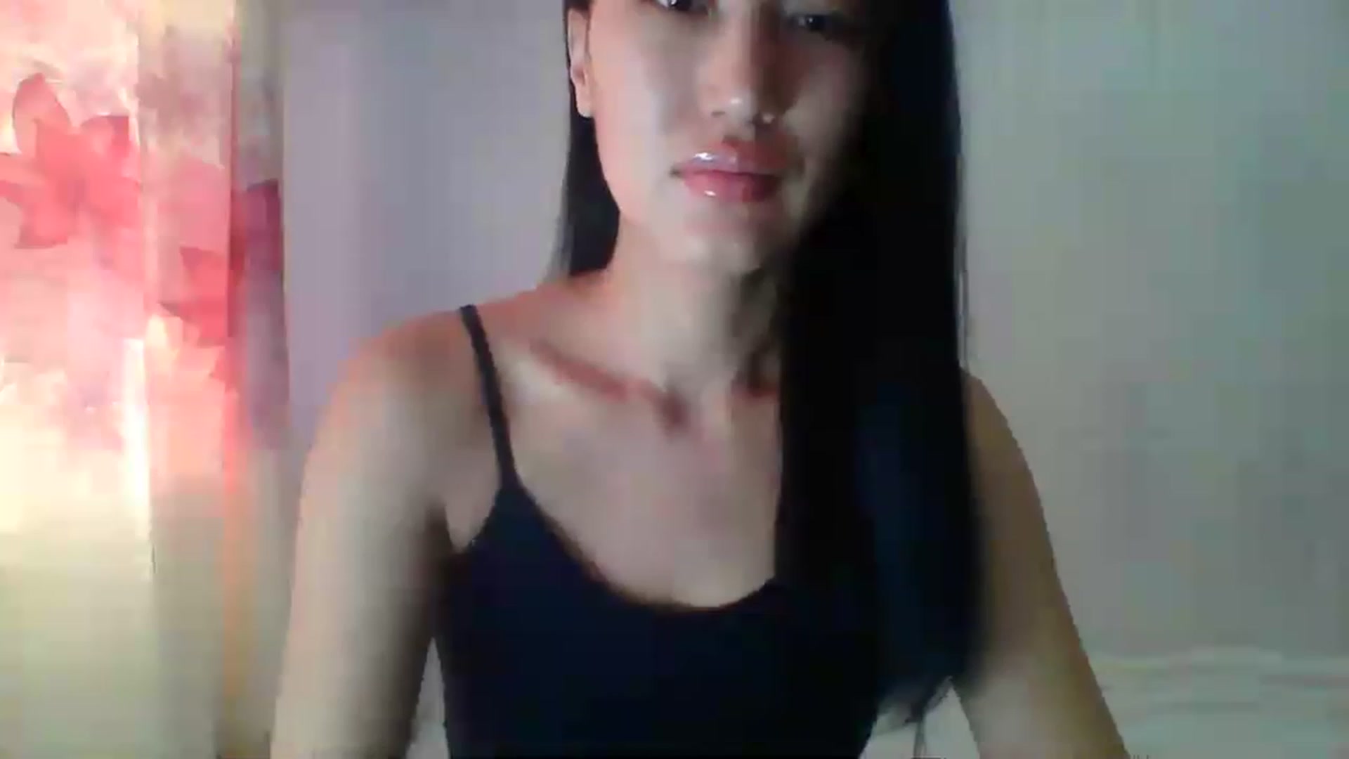 Gallery image thumbnail from SweetRo0mance's myfreecams stream on, 12/13/2022, 04:59 image 5 of 20