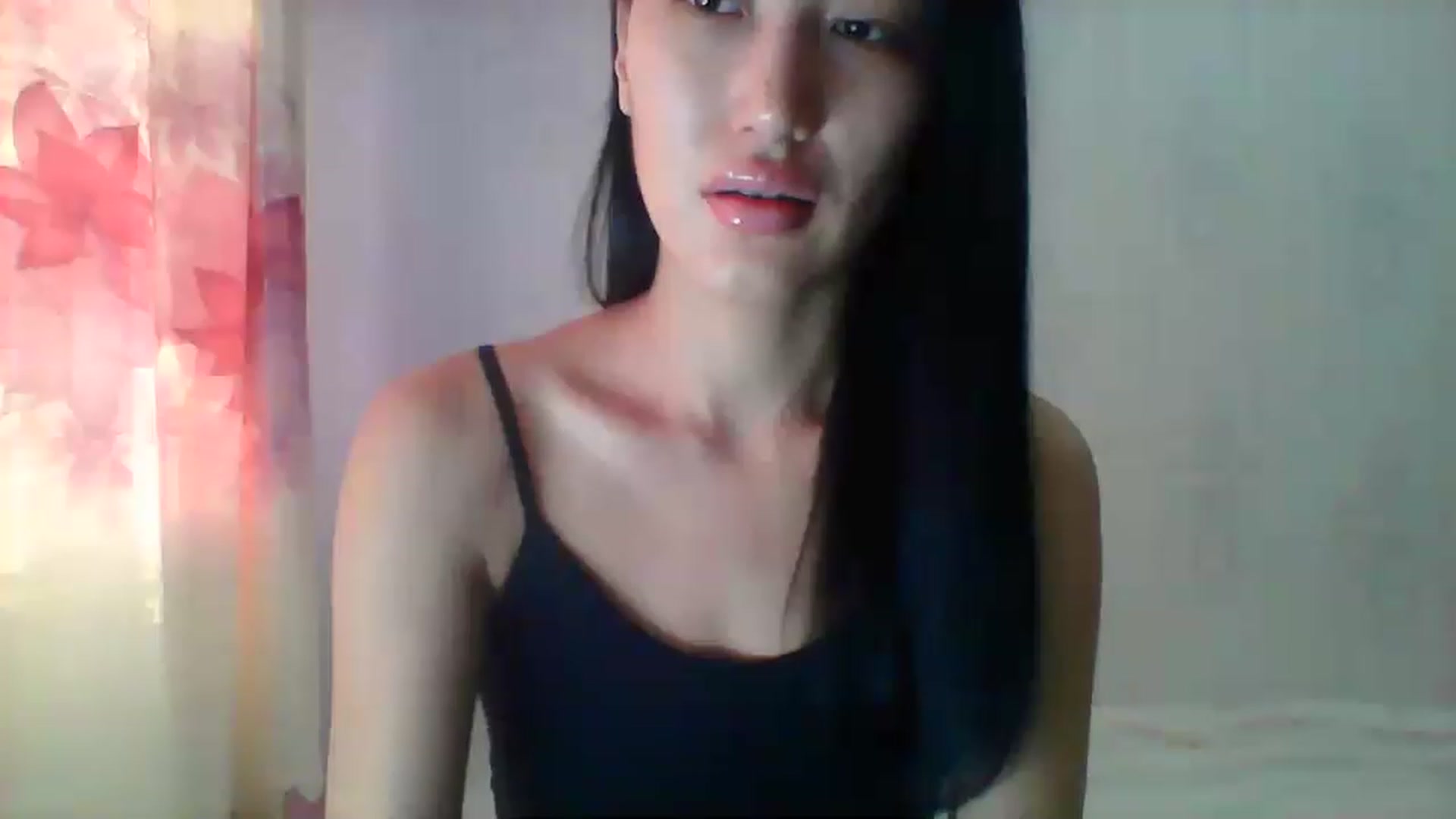 Gallery image thumbnail from SweetRo0mance's myfreecams stream on, 12/13/2022, 04:59 image 2 of 20