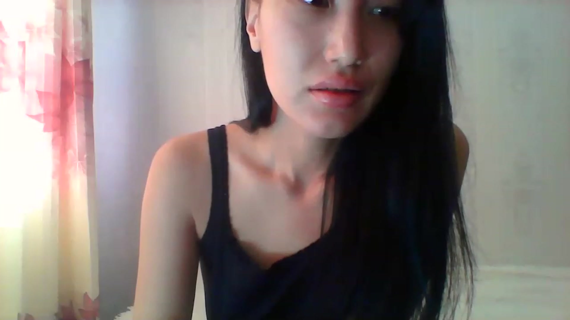 Gallery image thumbnail from SweetRo0mance's myfreecams stream on, 12/16/2022, 04:58 image 16 of 20