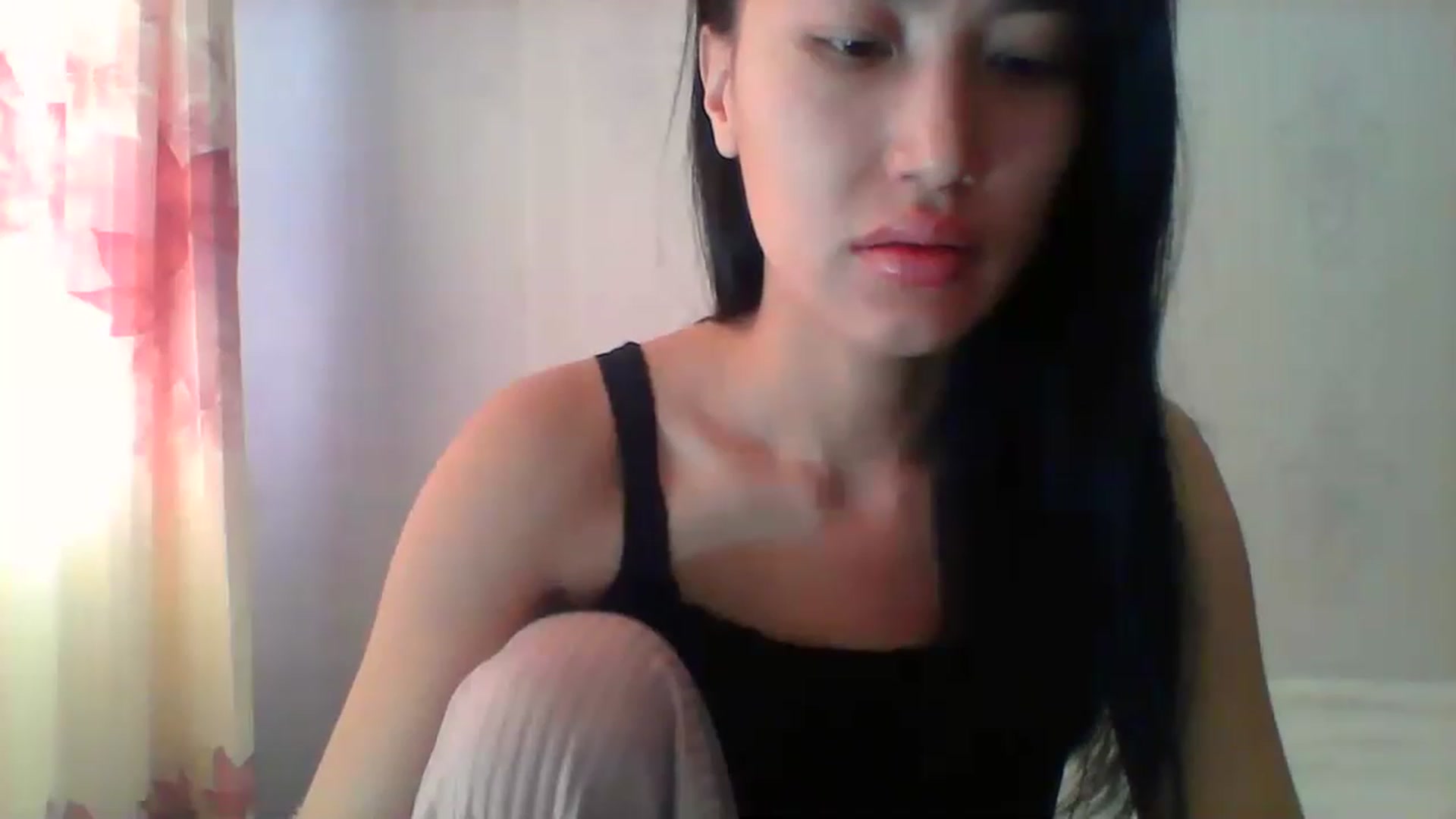Gallery image thumbnail from SweetRo0mance's myfreecams stream on, 12/16/2022, 04:58 image 10 of 20