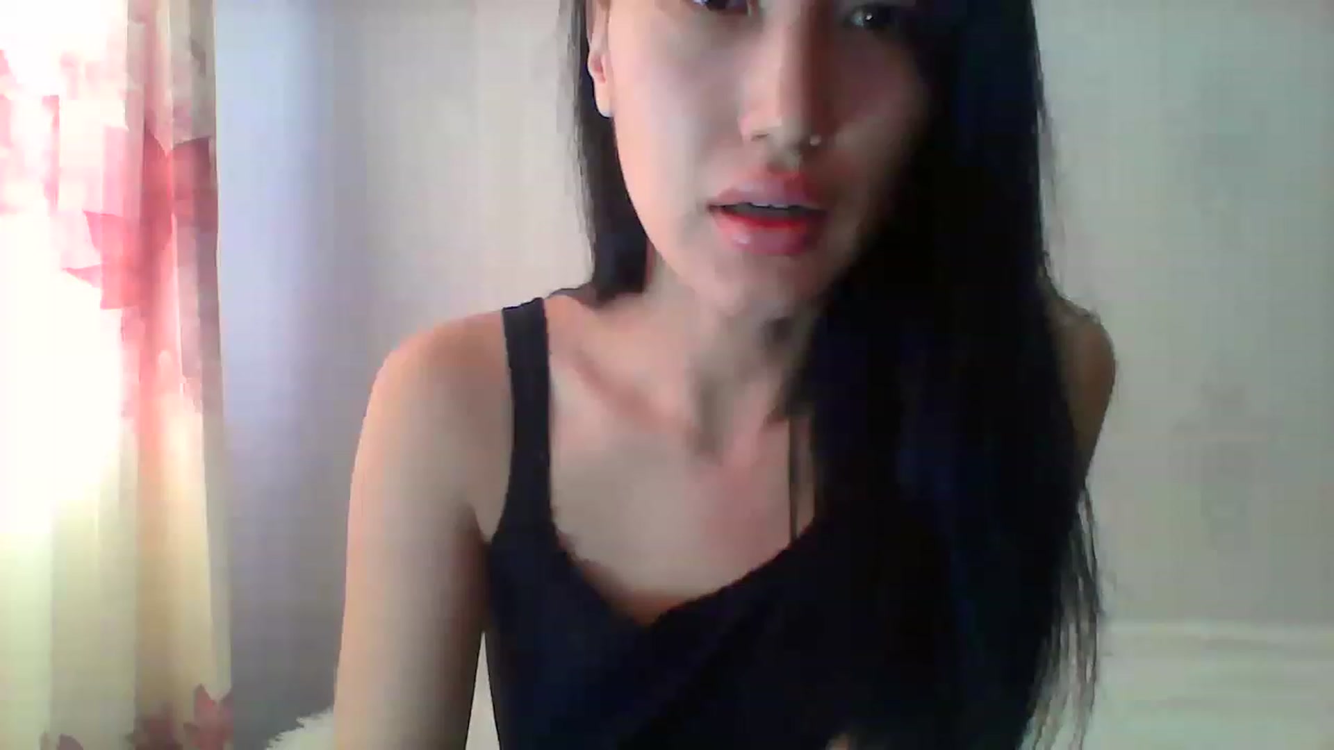 Gallery image thumbnail from SweetRo0mance's myfreecams stream on, 12/16/2022, 04:58 image 17 of 20