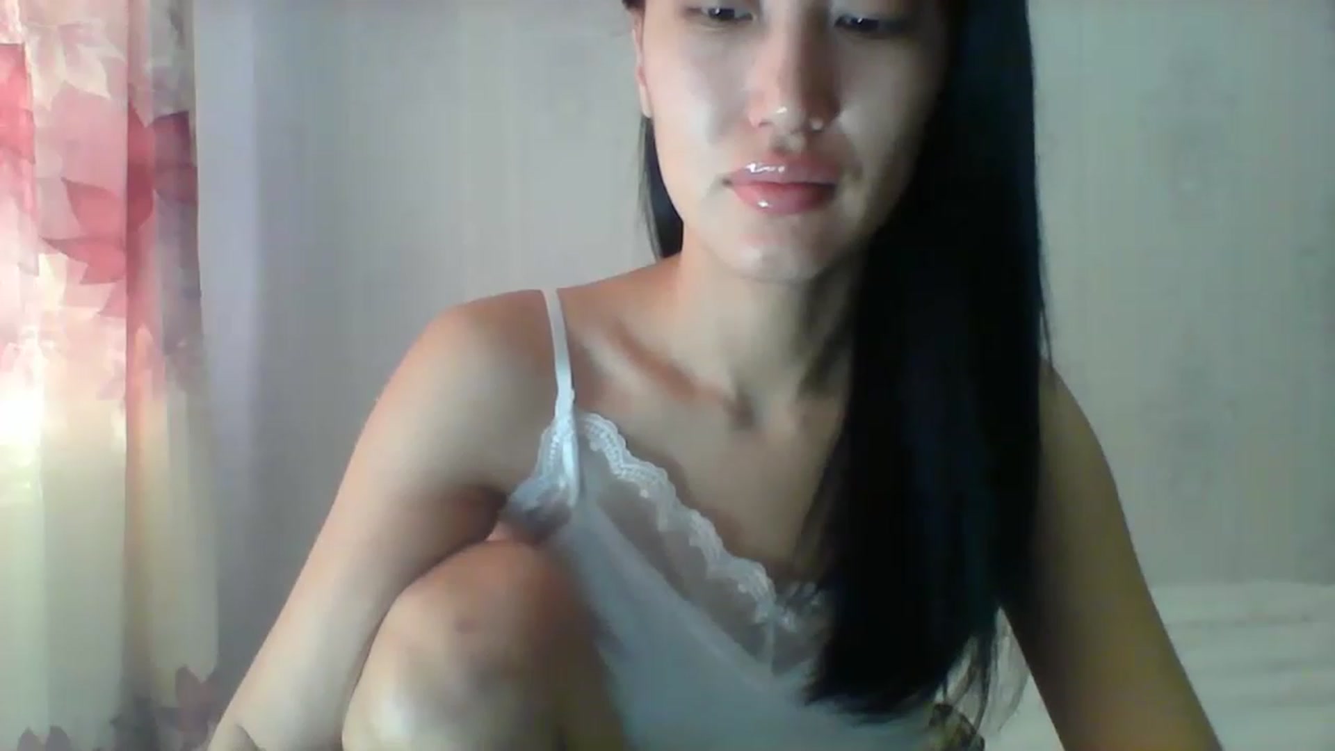 Gallery image thumbnail from SweetRo0mance's myfreecams stream on, 12/25/2022, 05:00 image 7 of 20
