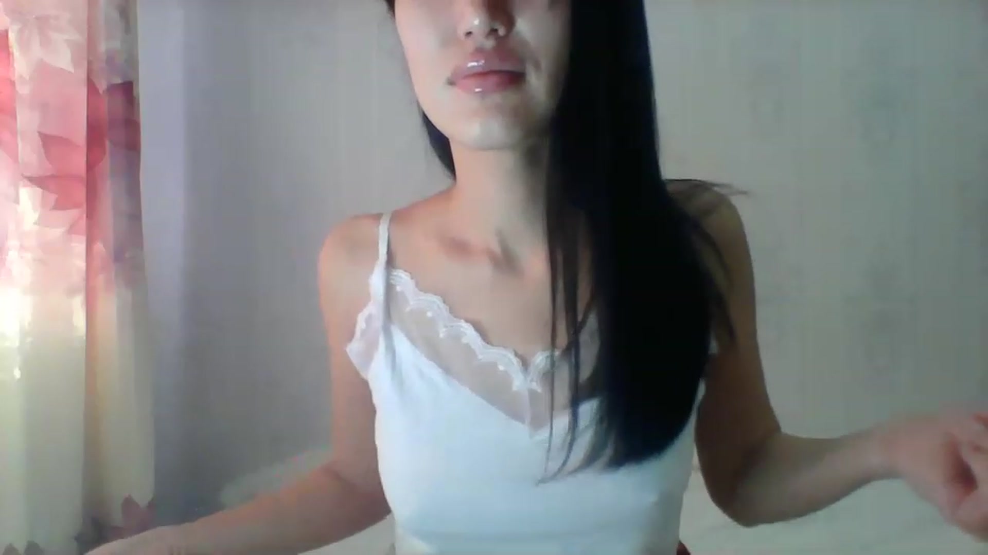 Gallery image thumbnail from SweetRo0mance's myfreecams stream on, 12/25/2022, 05:00 image 16 of 20