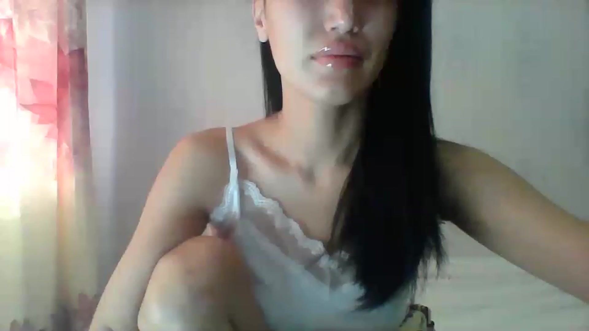 Gallery image thumbnail from SweetRo0mance's myfreecams stream on, 12/25/2022, 05:00 image 1 of 20