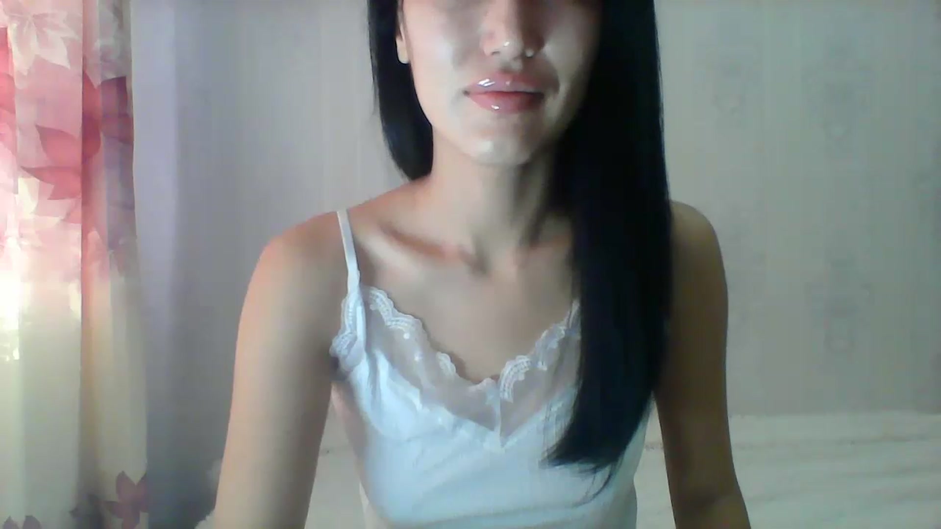 Gallery image thumbnail from SweetRo0mance's myfreecams stream on, 12/25/2022, 05:00 image 14 of 20