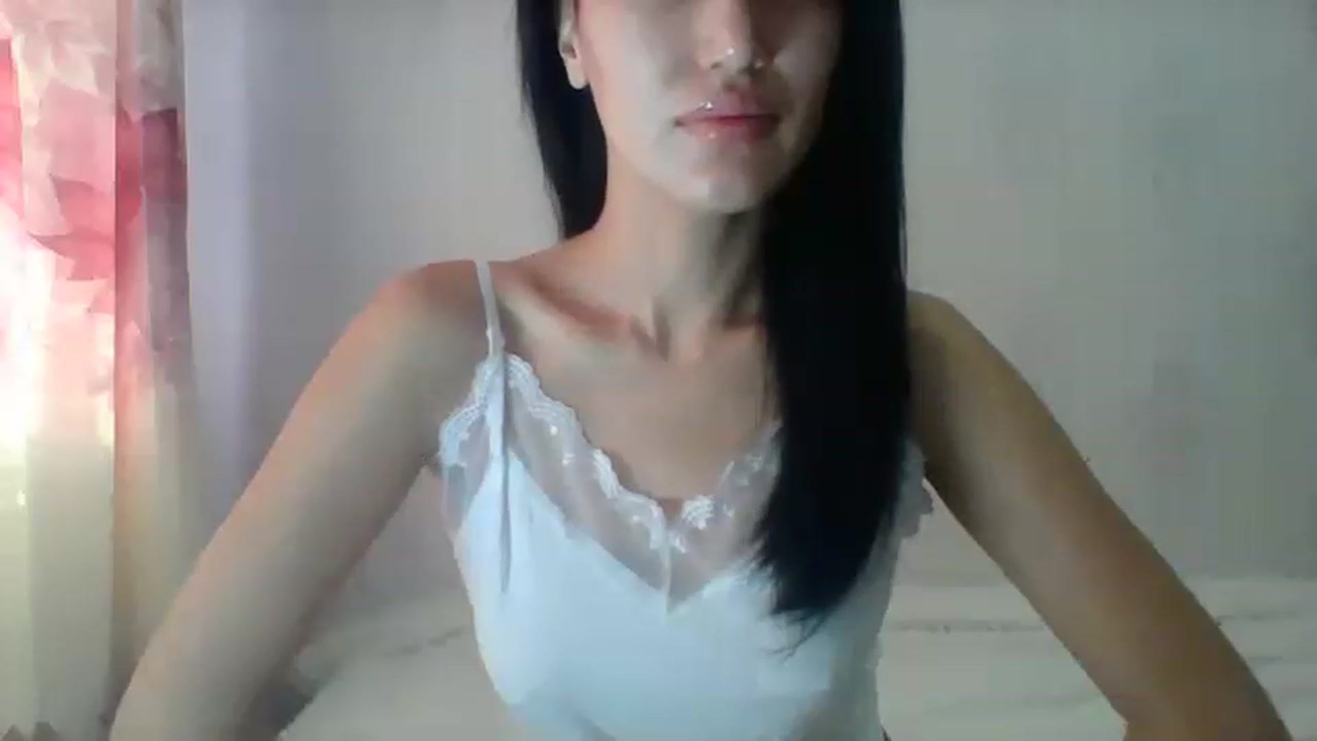 Gallery image thumbnail from SweetRo0mance's myfreecams stream on, 12/25/2022, 05:00 image 18 of 20