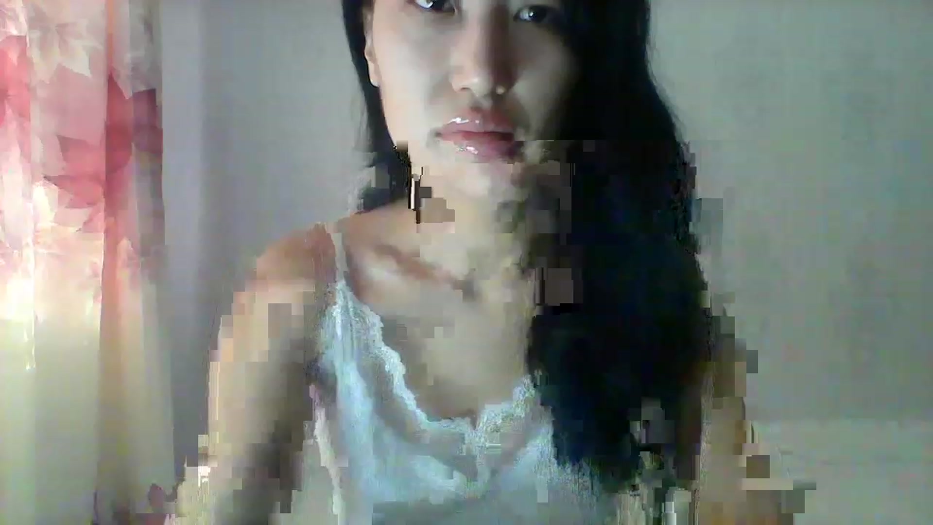 Gallery image thumbnail from SweetRo0mance's myfreecams stream on, 12/28/2022, 04:55 image 11 of 20