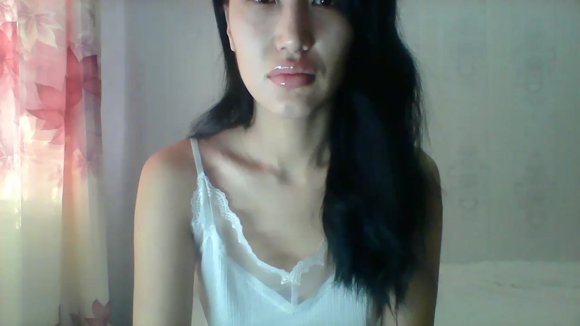 Gallery image thumbnail from SweetRo0mance's myfreecams stream on, 12/28/2022, 04:55 image 7 of 20