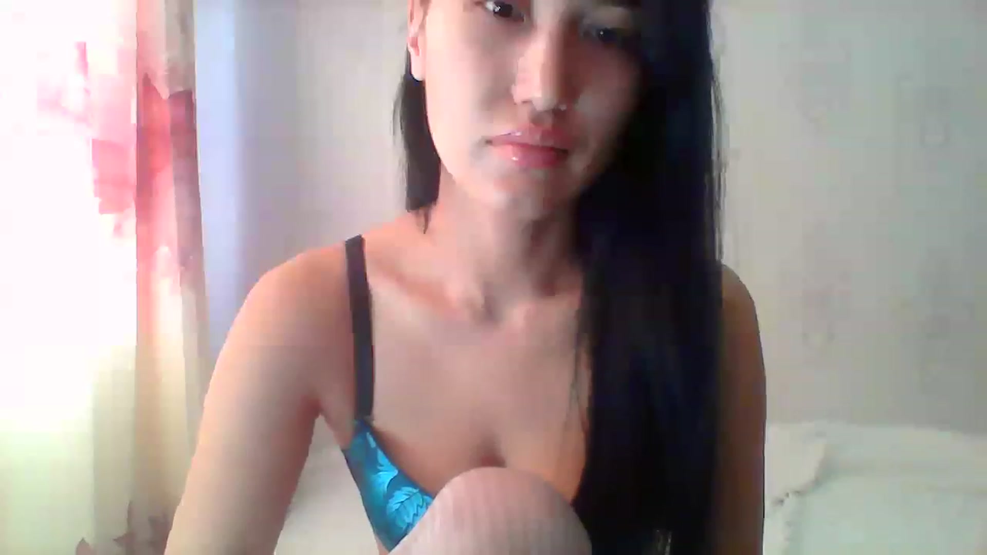 Gallery image thumbnail from SweetRo0mance's myfreecams stream on, 01/05/2023, 05:50 image 5 of 20