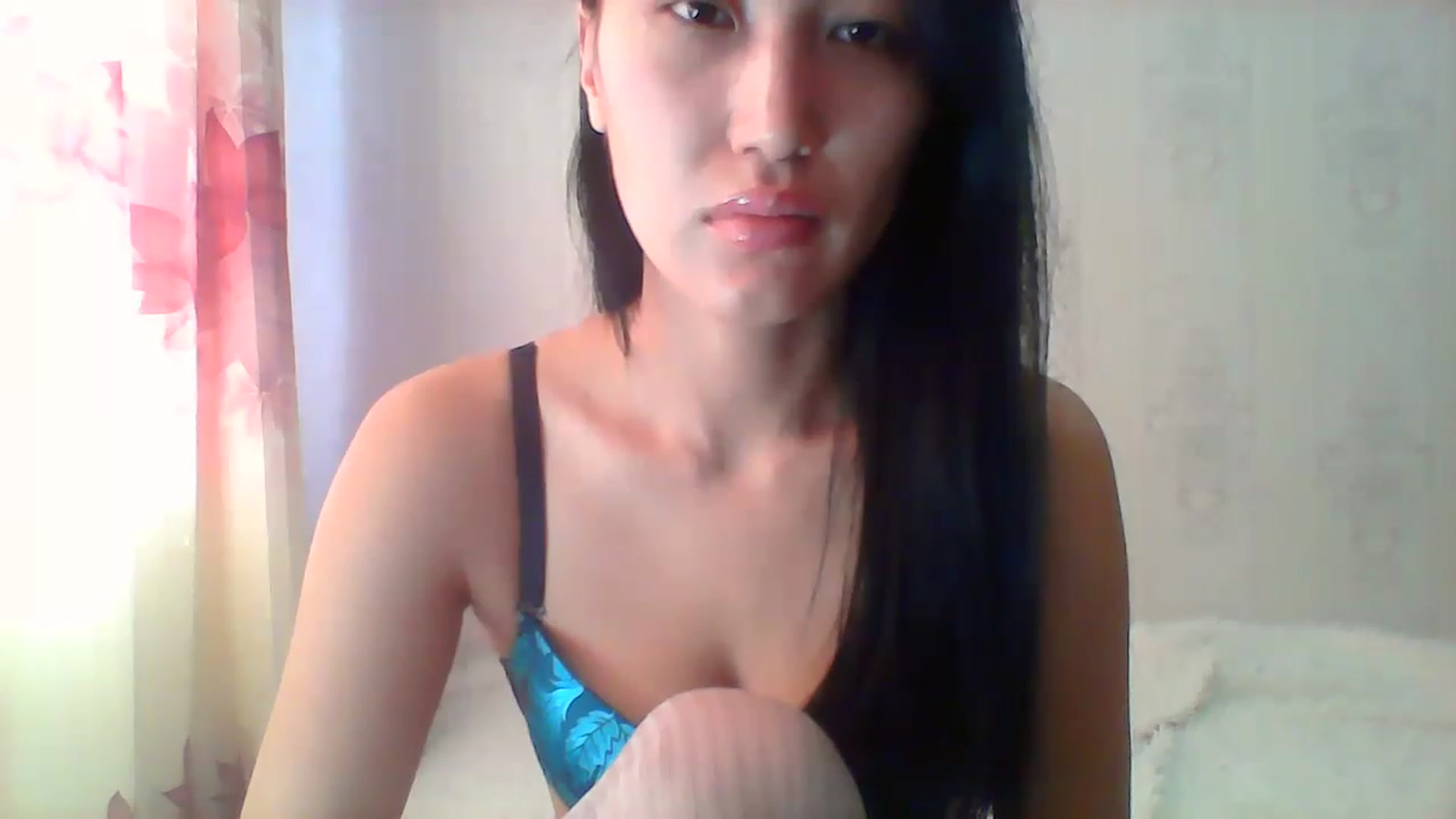Gallery image thumbnail from SweetRo0mance's myfreecams stream on, 01/05/2023, 05:50 image 6 of 20